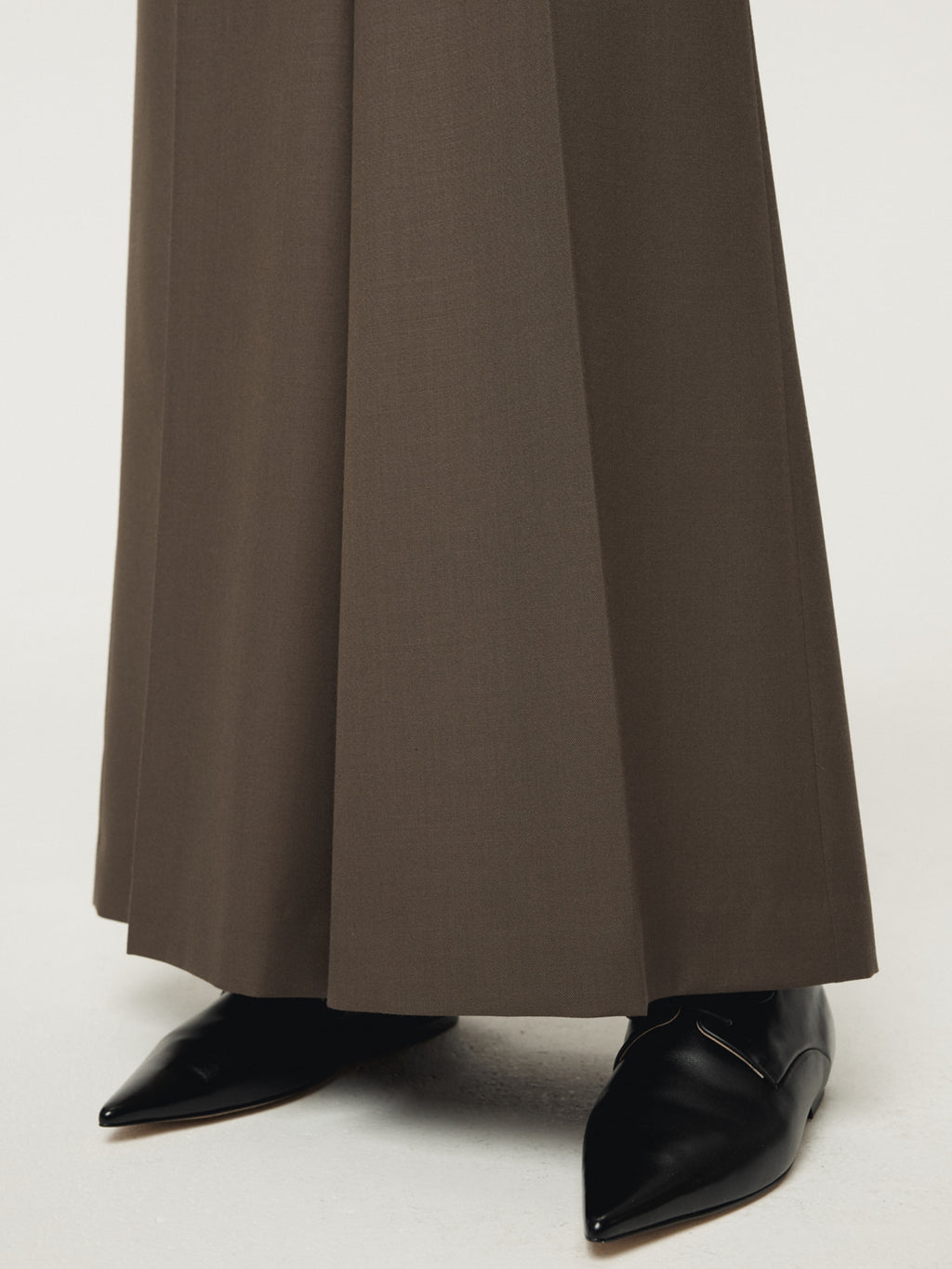 Recto - Sintra Slit Skirt Pants (Dark Khaki) product image 9 | TRAB K-Fashion Australia