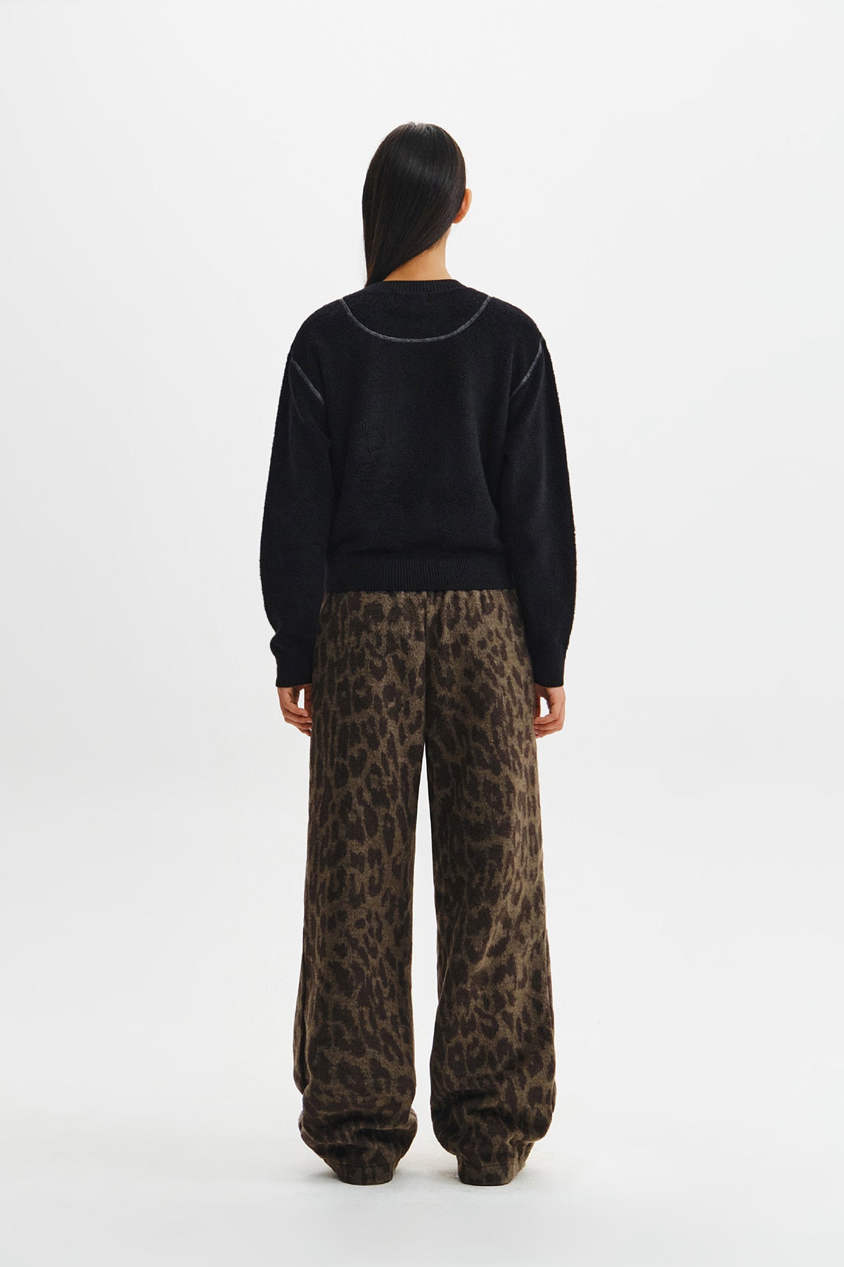 Matin Kim - Boucle Texture Knit Pullover (Black) product image 8 | TRAB K-Fashion Australia