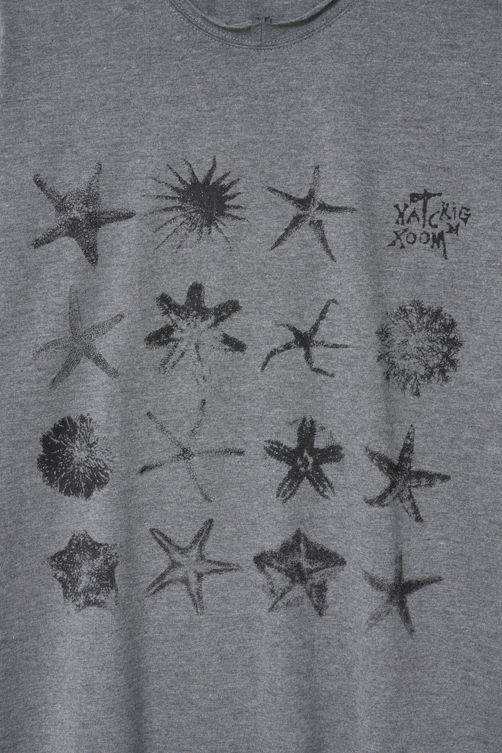 Hatchingroom - Starfish Tee Dark (M.Grey) product image 4 | TRAB K-Fashion Australia