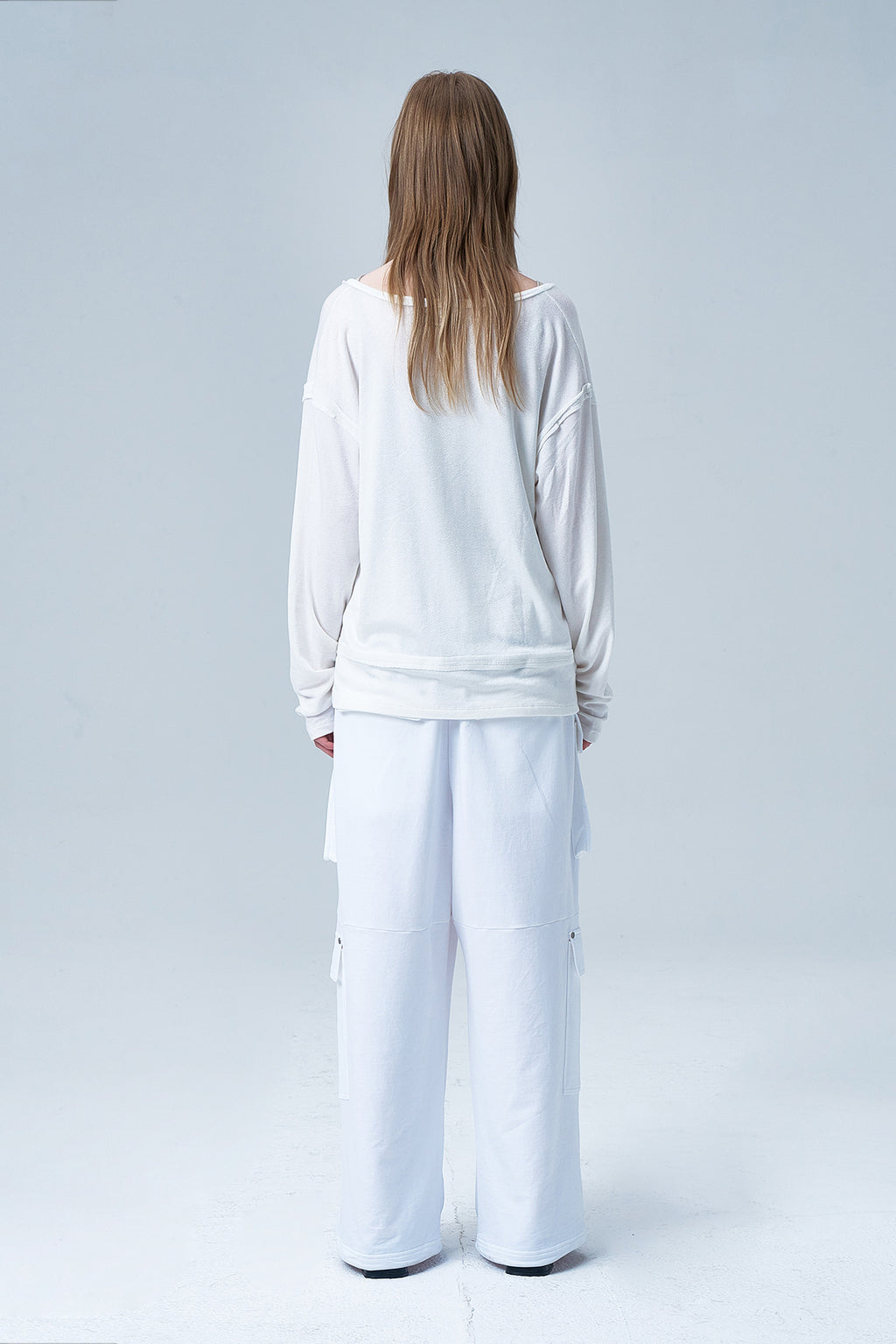 Deinet - Raw V Long Sleeve (White) product image 3 | TRAB K-Fashion Australia