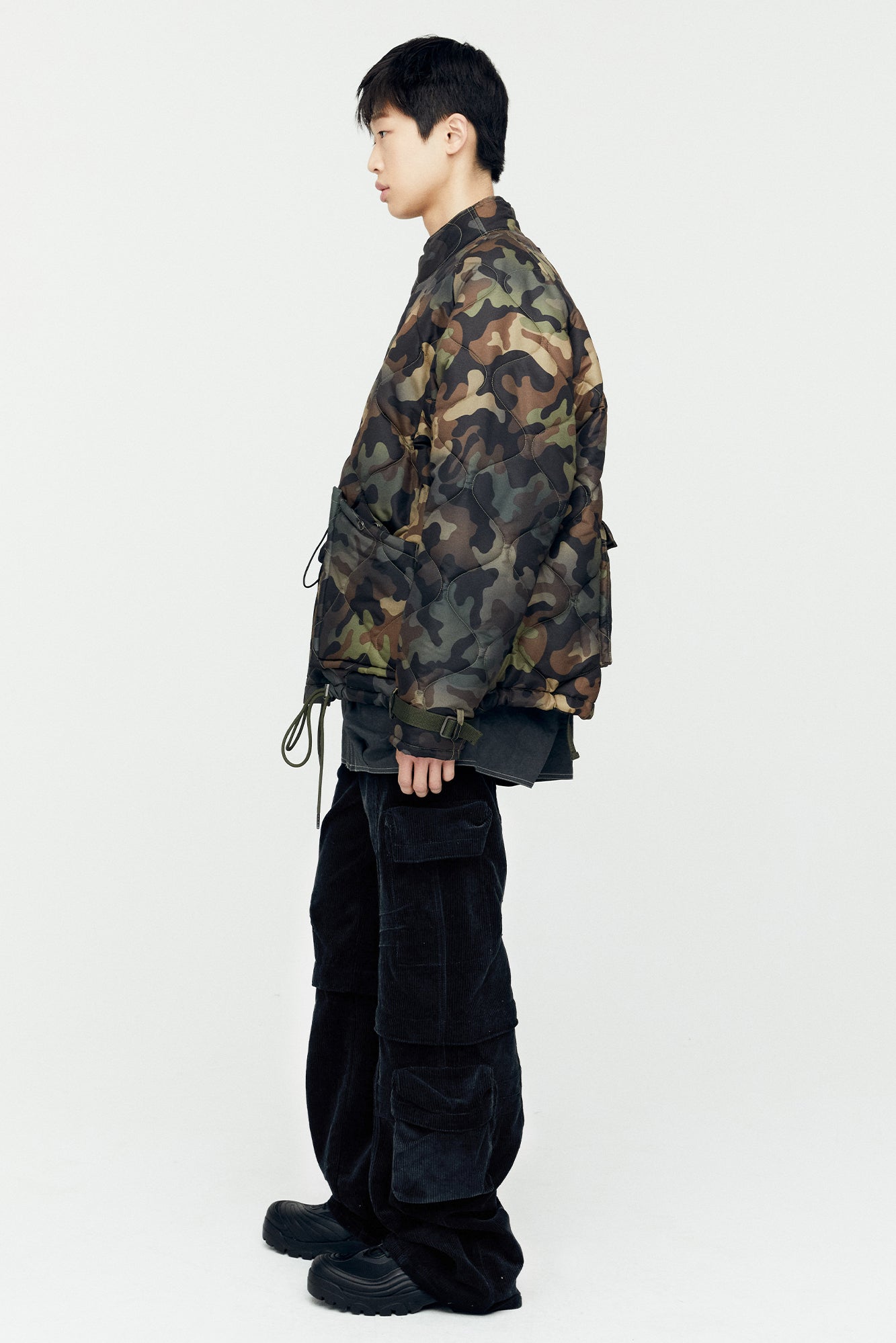 Andersson Bell - New Multi-Pocket Camouflage Quilted Jumper (Sand) product image 3 | TRAB K-Fashion Australia