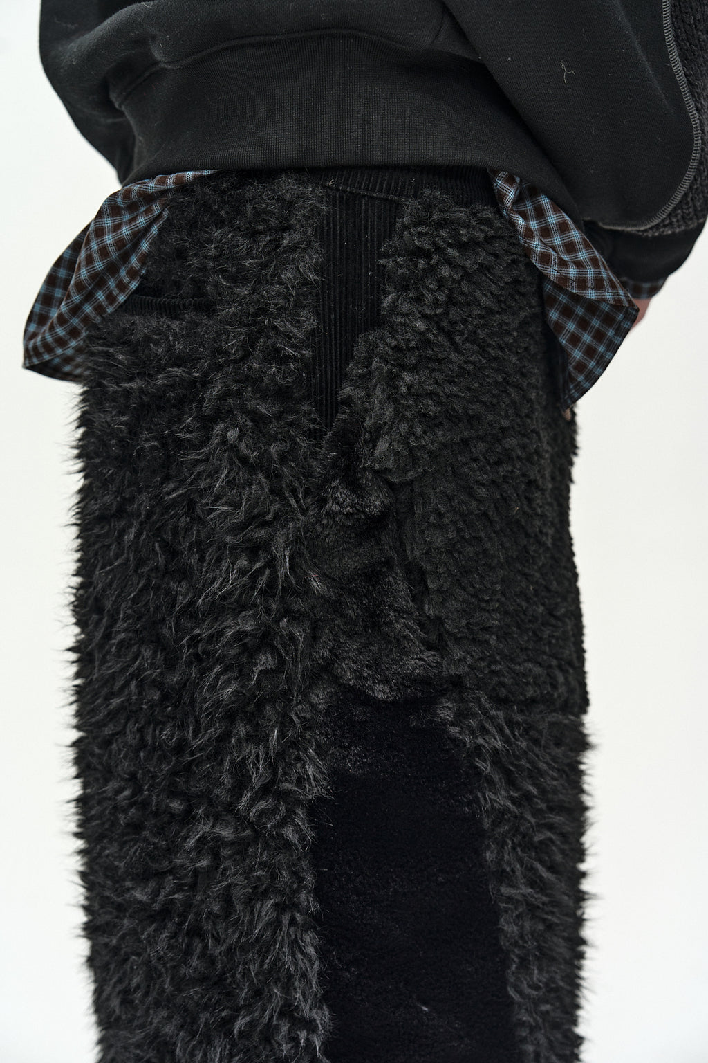 Andersson Bell - Kenley Faux Fur Patchwork Shorts (black) (Black) product image 5 | TRAB K-Fashion Australia