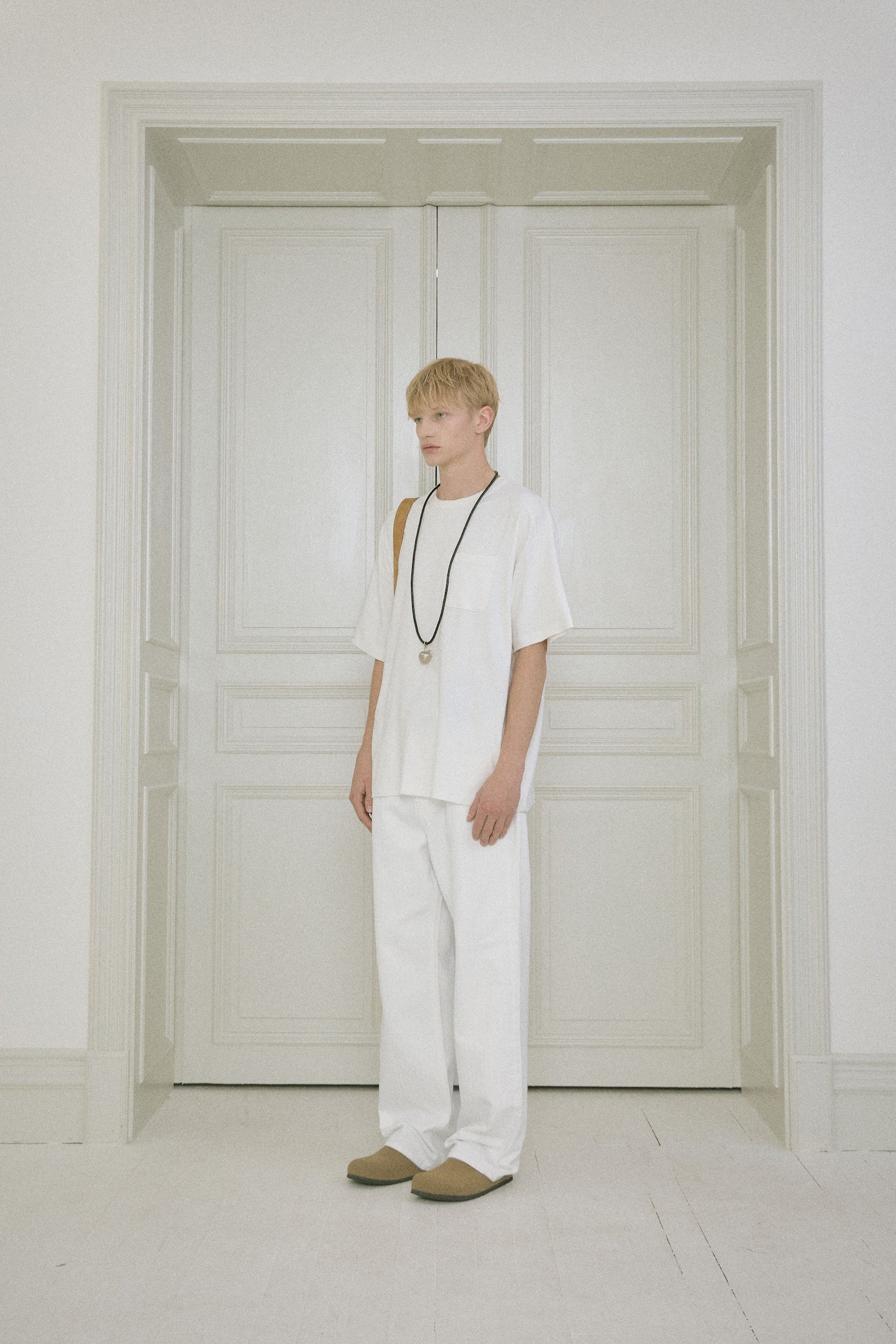 STU - Pocket T-Shirt (Ivory) product image 2 | TRAB K-Fashion Australia