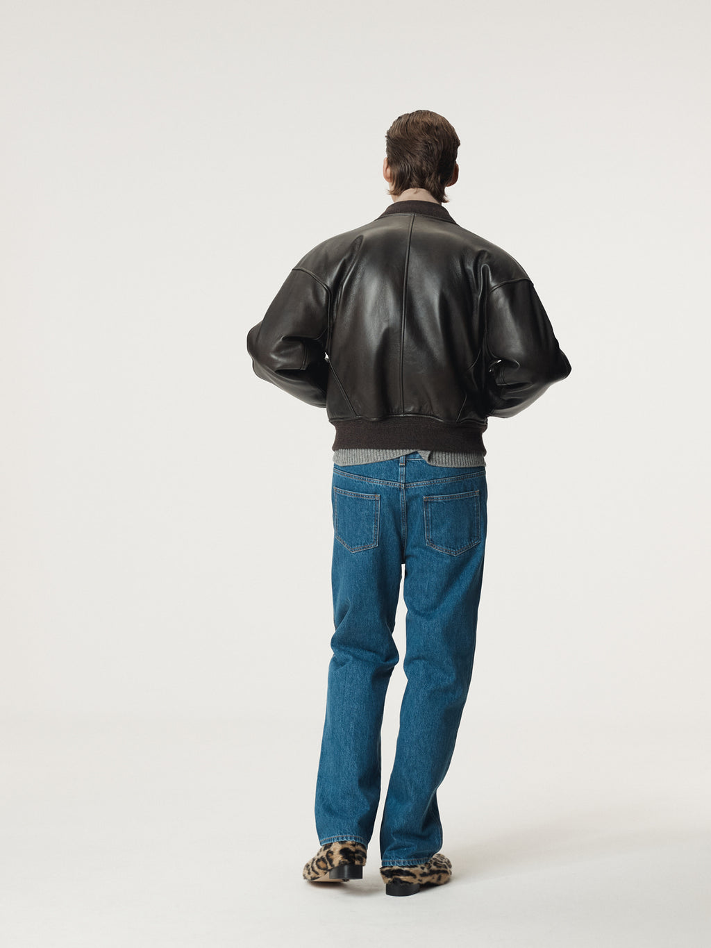 Recto - Vintage Effect Leather Bomber (Vintage Brown) product image 5 | TRAB K-Fashion Australia