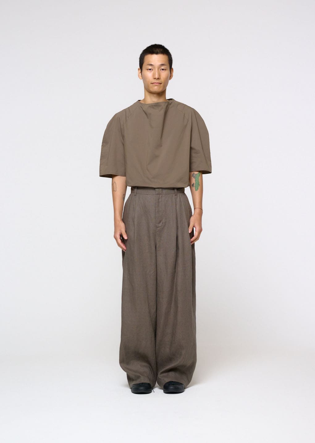 Amomento - Raglan Cowl Neck Top (Khaki) product image 2 | TRAB K-Fashion Australia