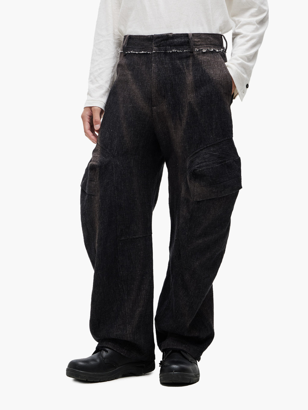 Jiyong Kim - Sun-Bleached 3D-Pocket Trousers (Black) product image 3 | TRAB K-Fashion Australia
