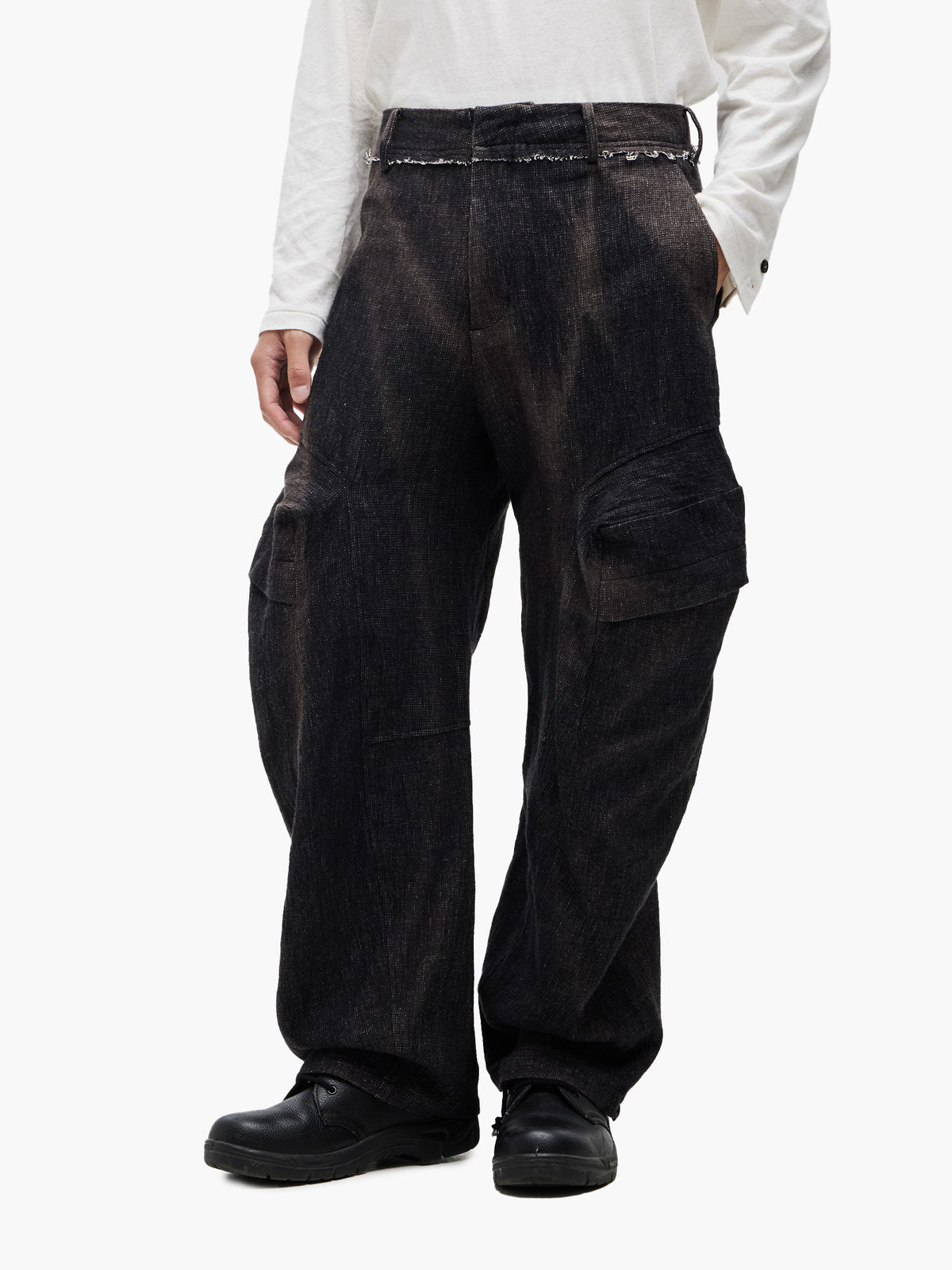 Jiyong Kim - Sun-Bleached 3D-Pocket Trousers (Black) product image 3 | TRAB K-Fashion Australia