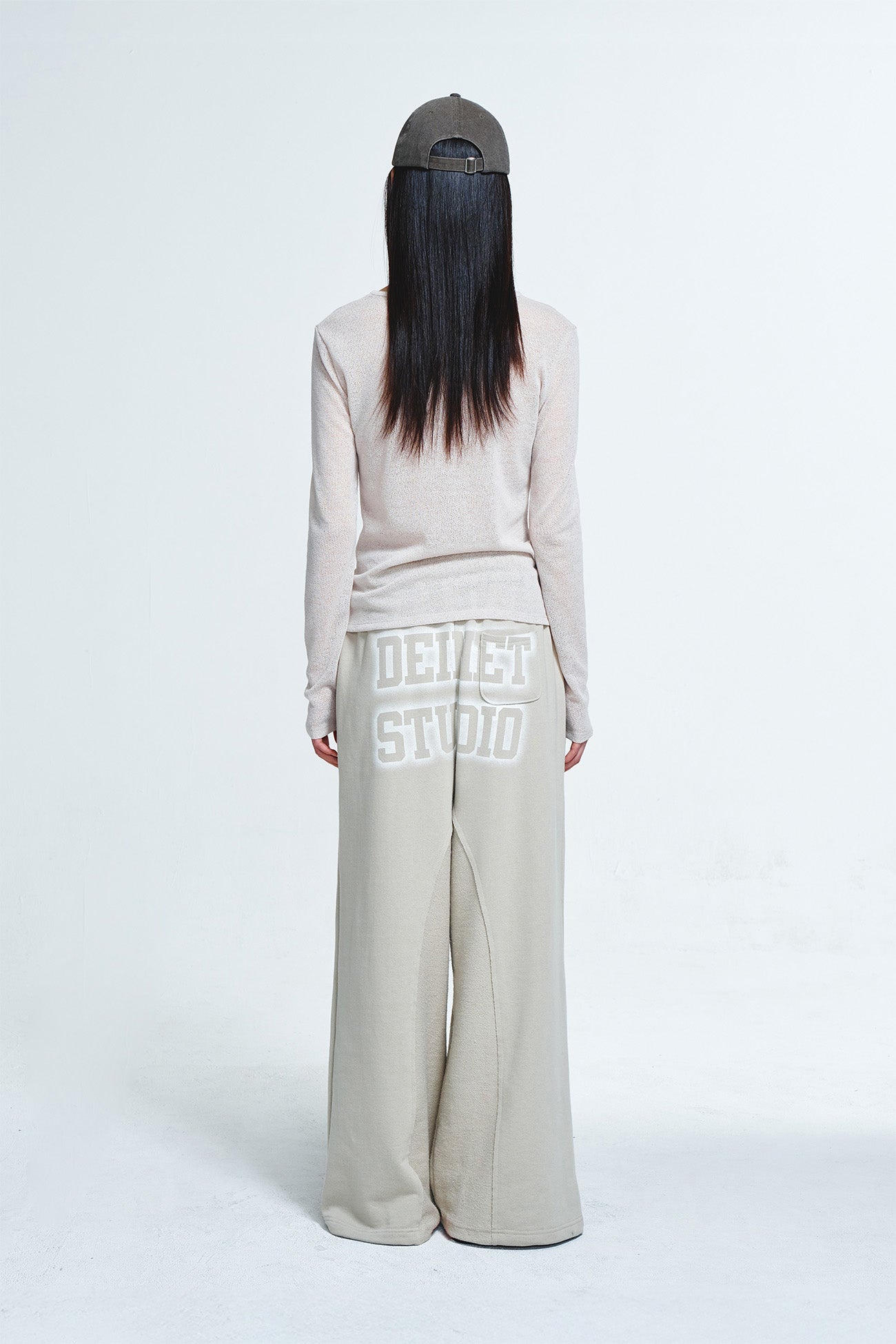 Deinet - Reverse Cut Sweatpants (Beige) product image 3 | TRAB K-Fashion Australia