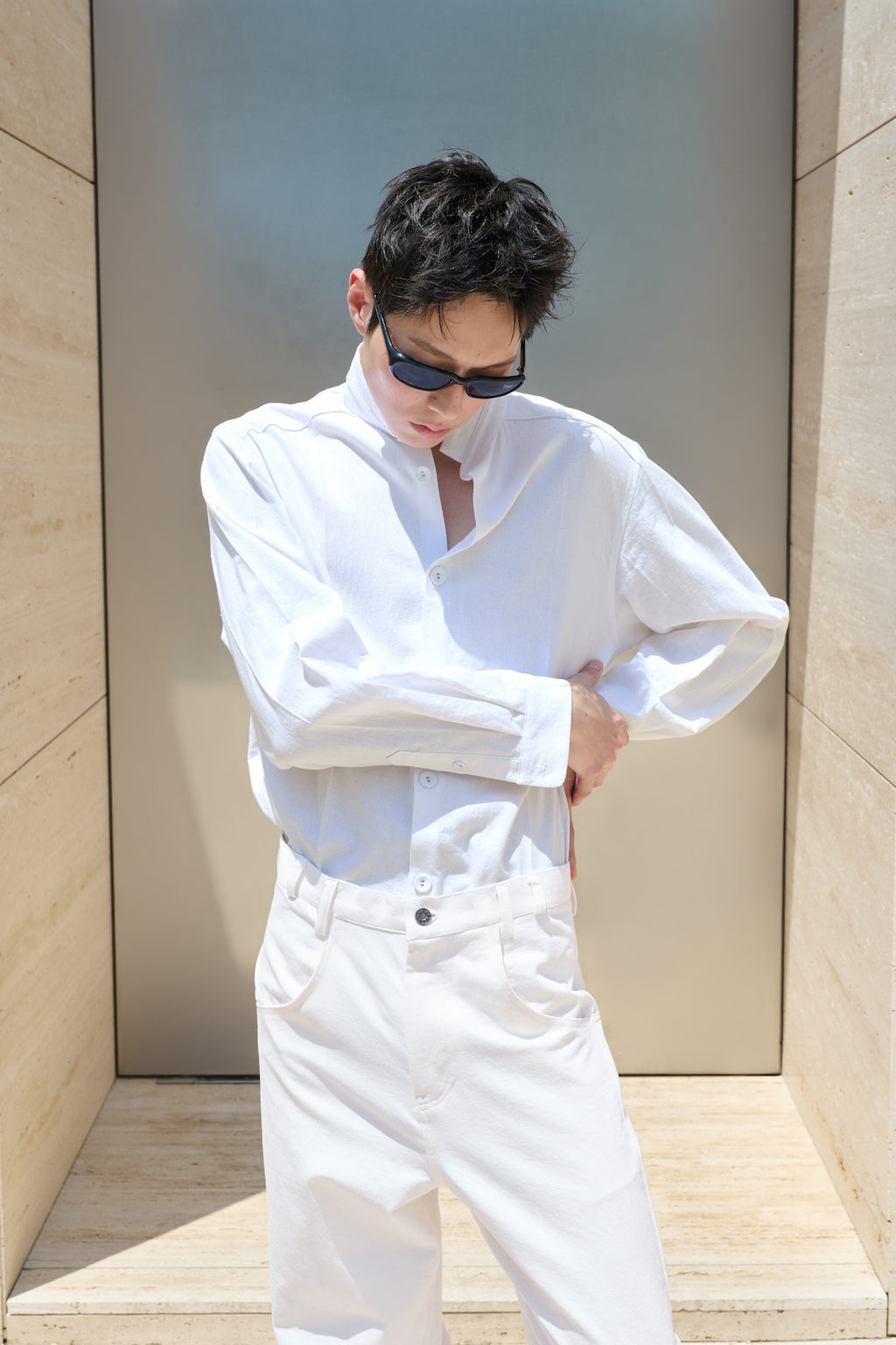 STU - Stand Collar Crease Shirt (White) product image 5 | TRAB K-Fashion Australia