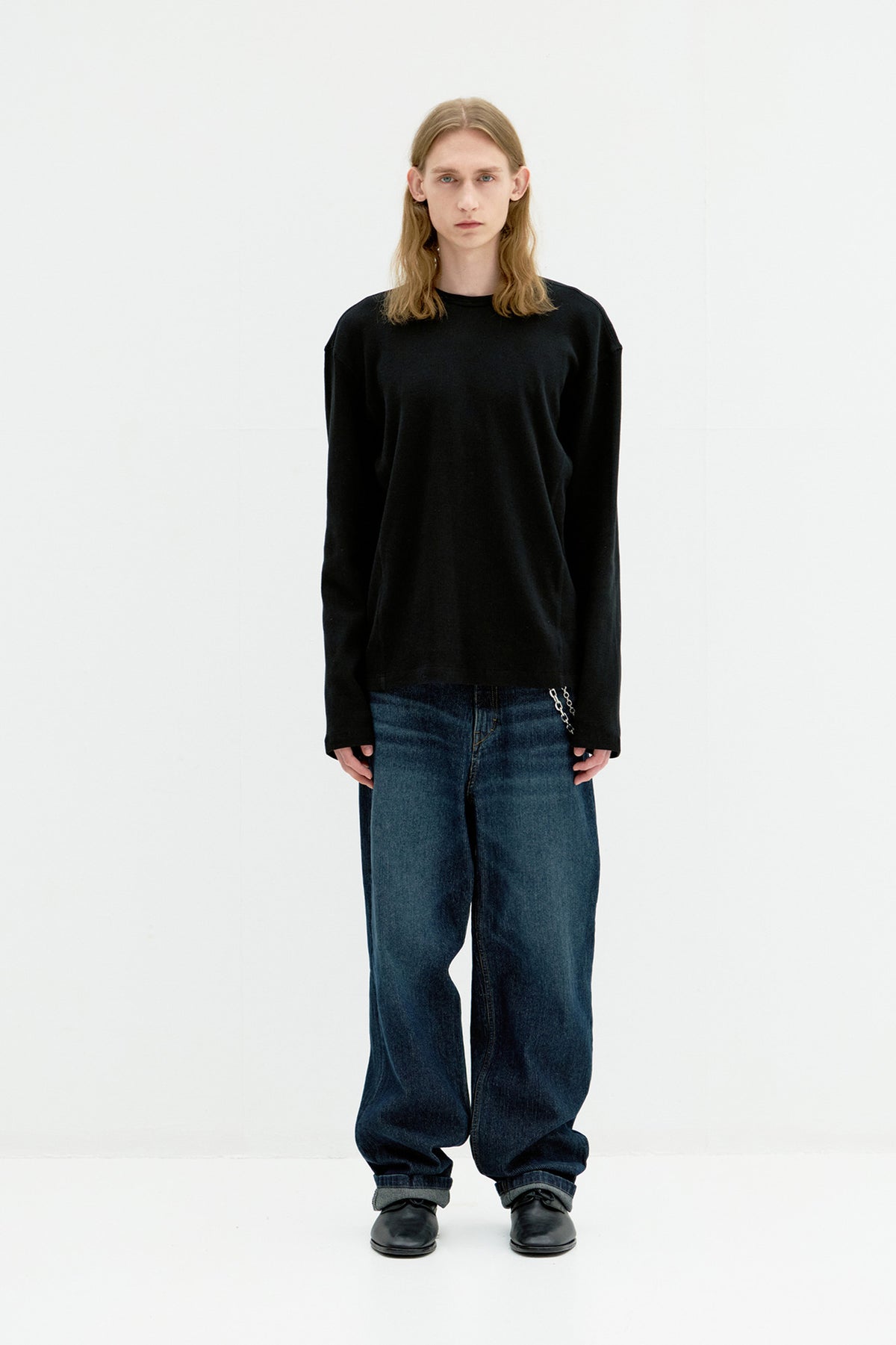 Coor - Regular Fit Waffle Long Sleeve (Black) product image 2 | TRAB K-Fashion Australia