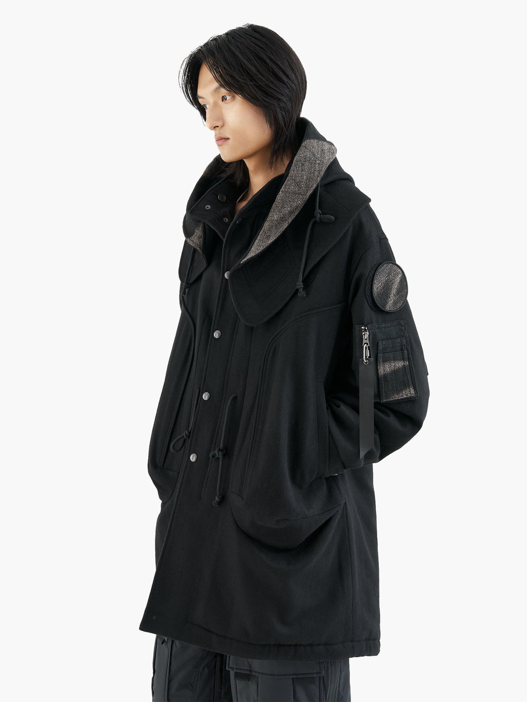 Jiyong Kim - Sun-Bleached Detachable Hood Fishtail Coat (Black) product image 3 | TRAB K-Fashion Australia