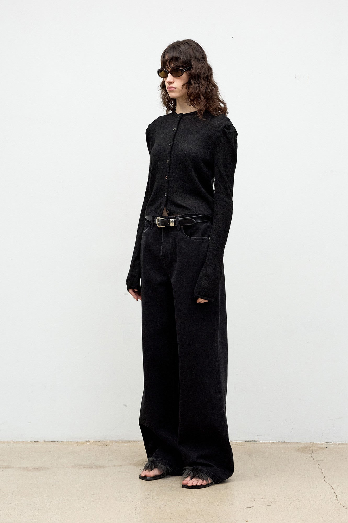 Coor - Double Welt Pocket Tab Wide Jeans (Black) product image 3 | TRAB K-Fashion Australia