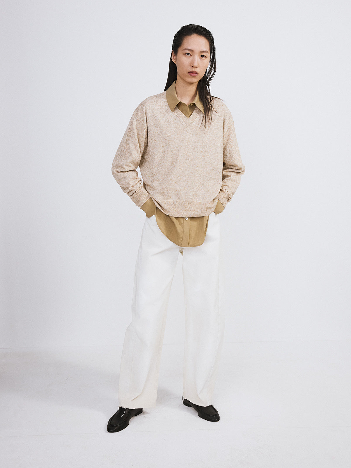 Recto - Painted Detail Curved Denim Pants (Ecru) product image 3 | TRAB K-Fashion Australia