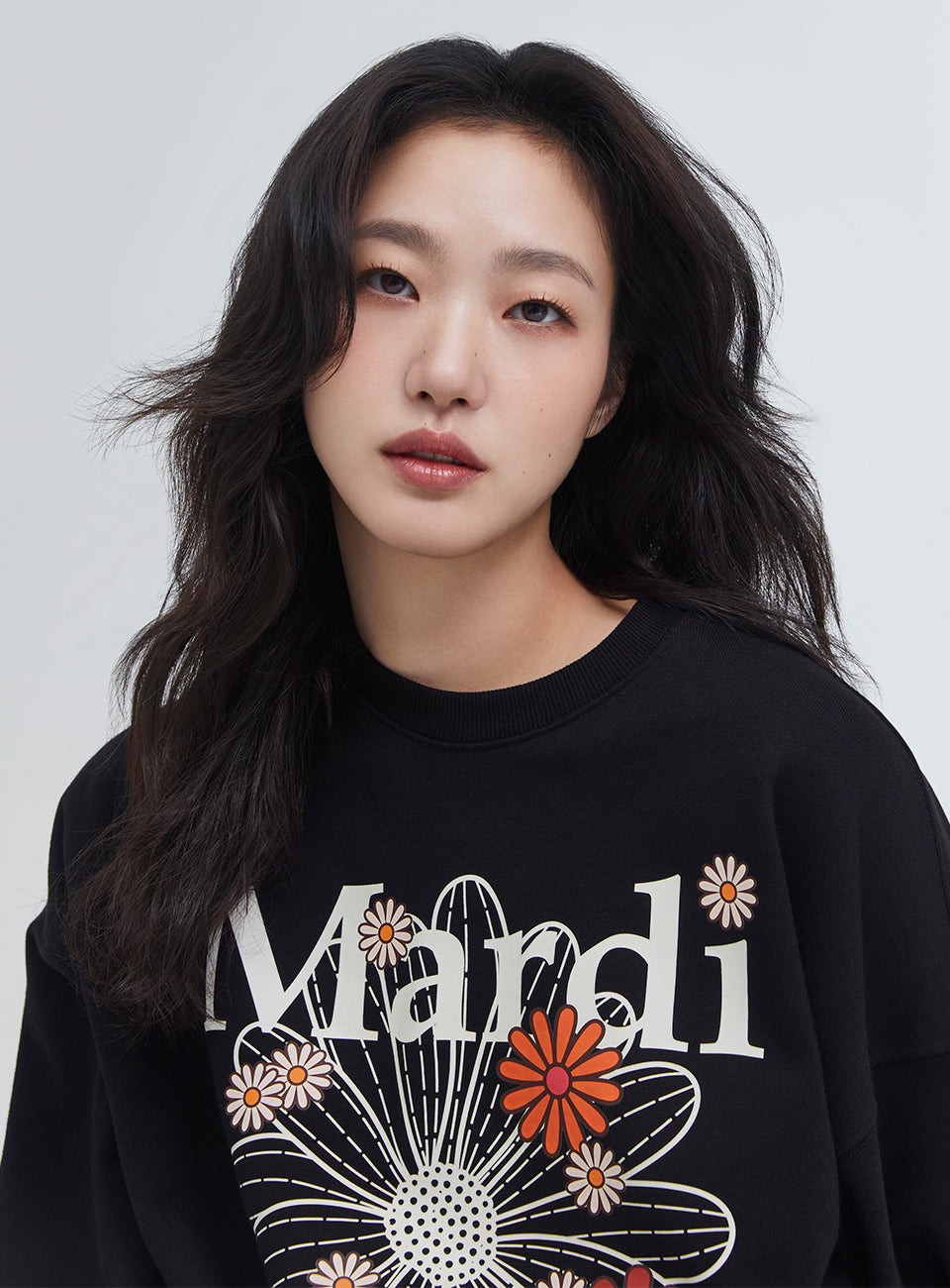 Mardi Mercredi - Sweatshirt Flowermardi Blossom (Black Cream) product image 1 | TRAB K-Fashion Australia