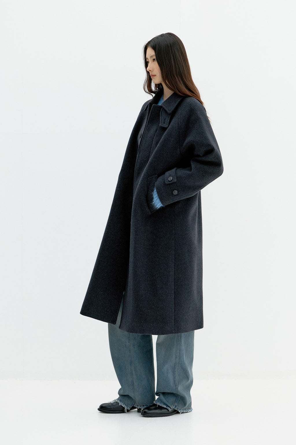 Coor - Belandi Cashmere-Blend Balmacaan Coat (Melange Charcoal) product image 4 | TRAB K-Fashion Australia