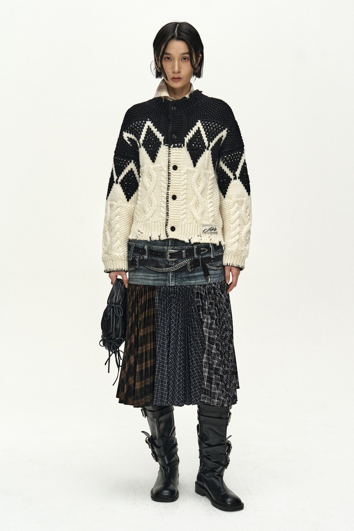 Andersson Bell - Argyle Heavy Wool Cardigan (Ecru/Black) product image 8 | TRAB K-Fashion Australia