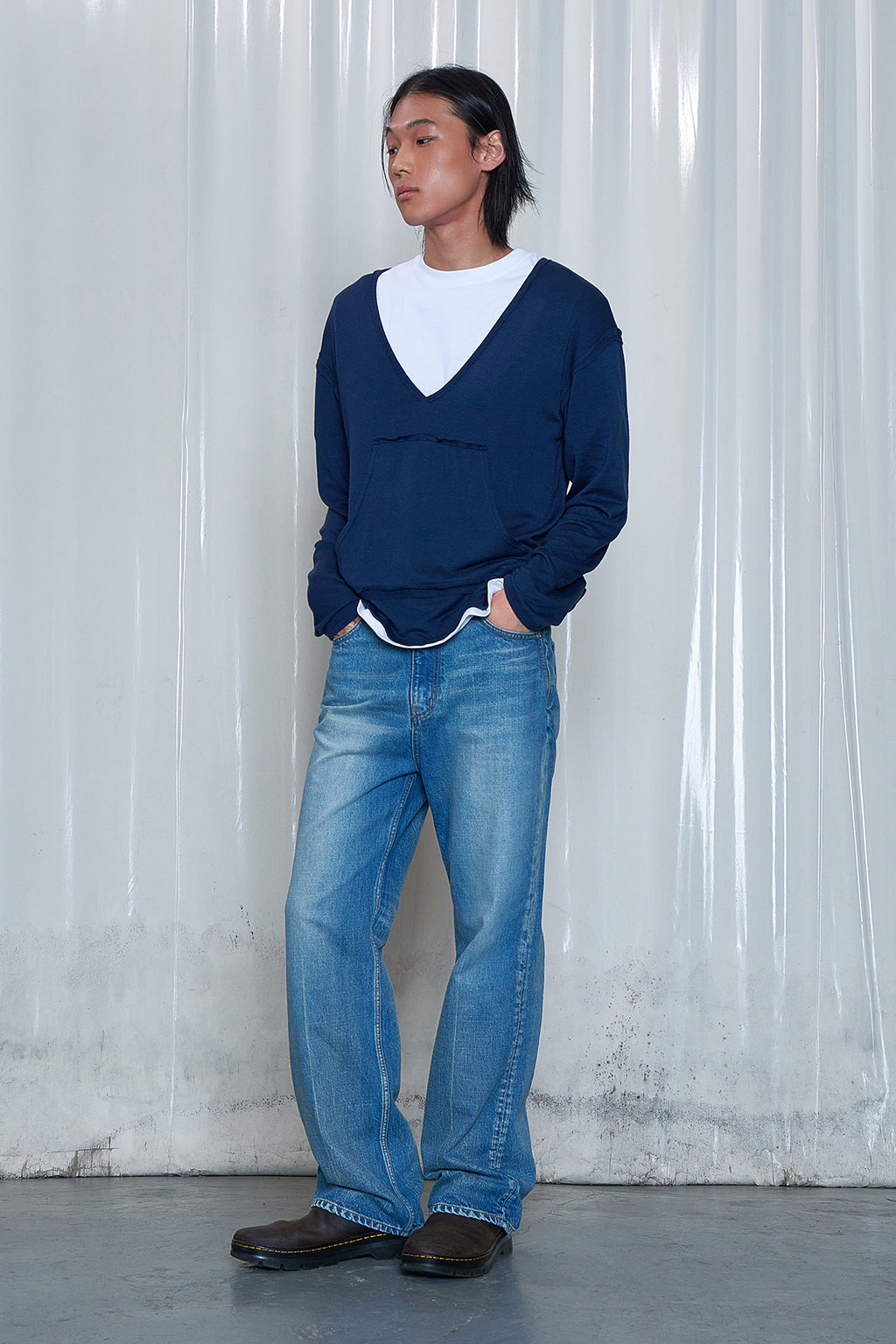 Deinet - Raw V Long Sleeve (Navy) product image 4 | TRAB K-Fashion Australia