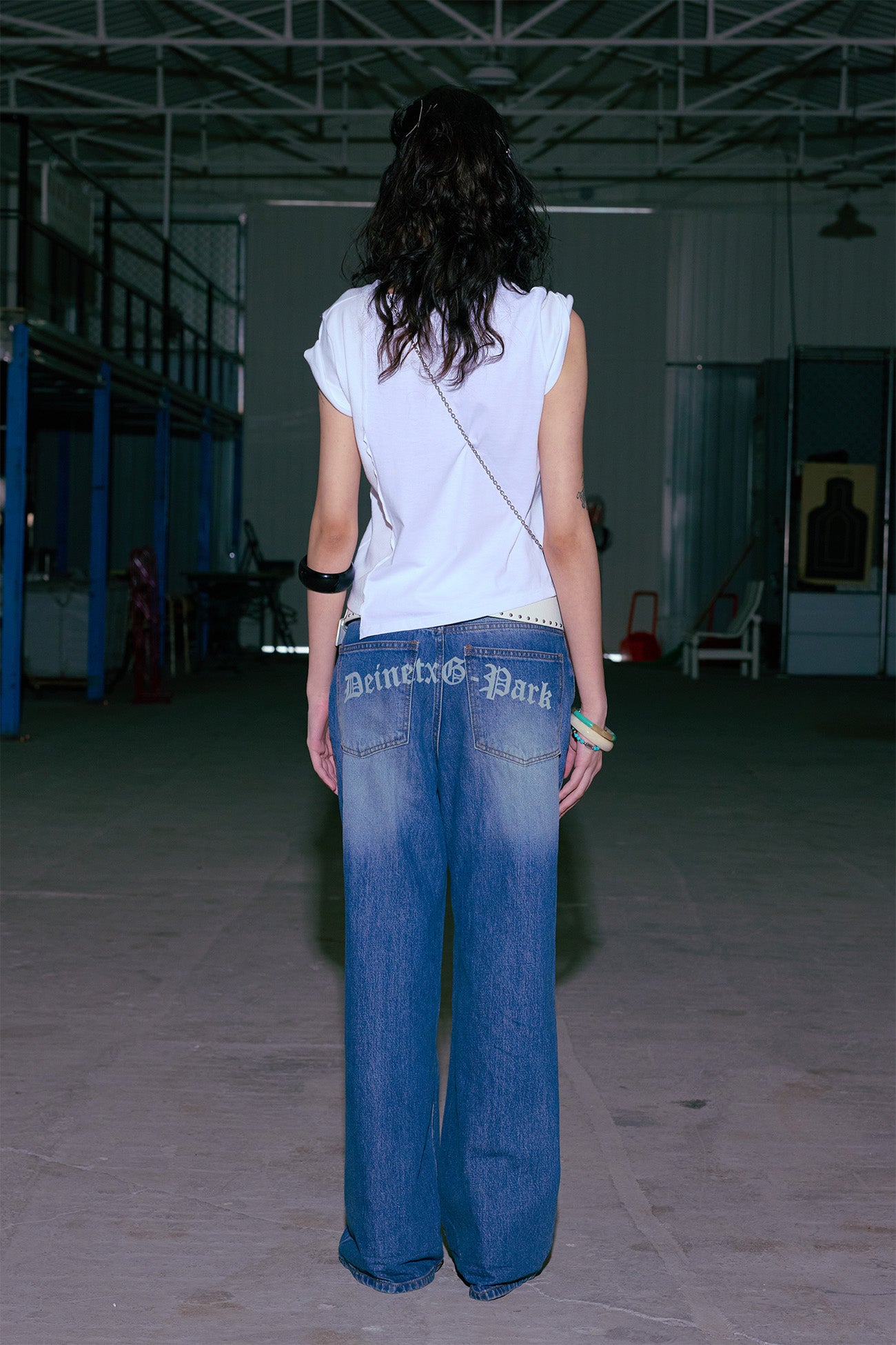 Deinet - Contrast T-Shirt (White) product image 3 | TRAB K-Fashion Australia