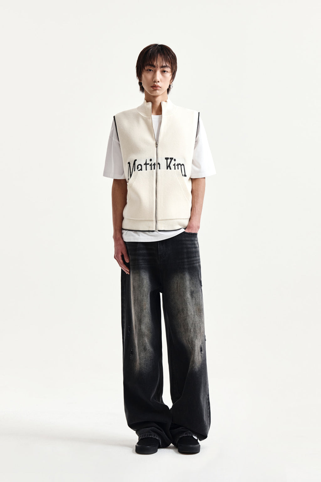 Matin Kim - Matin Spell Point Knit Zip Up Vest (Ivory) product image 14 | TRAB K-Fashion Australia