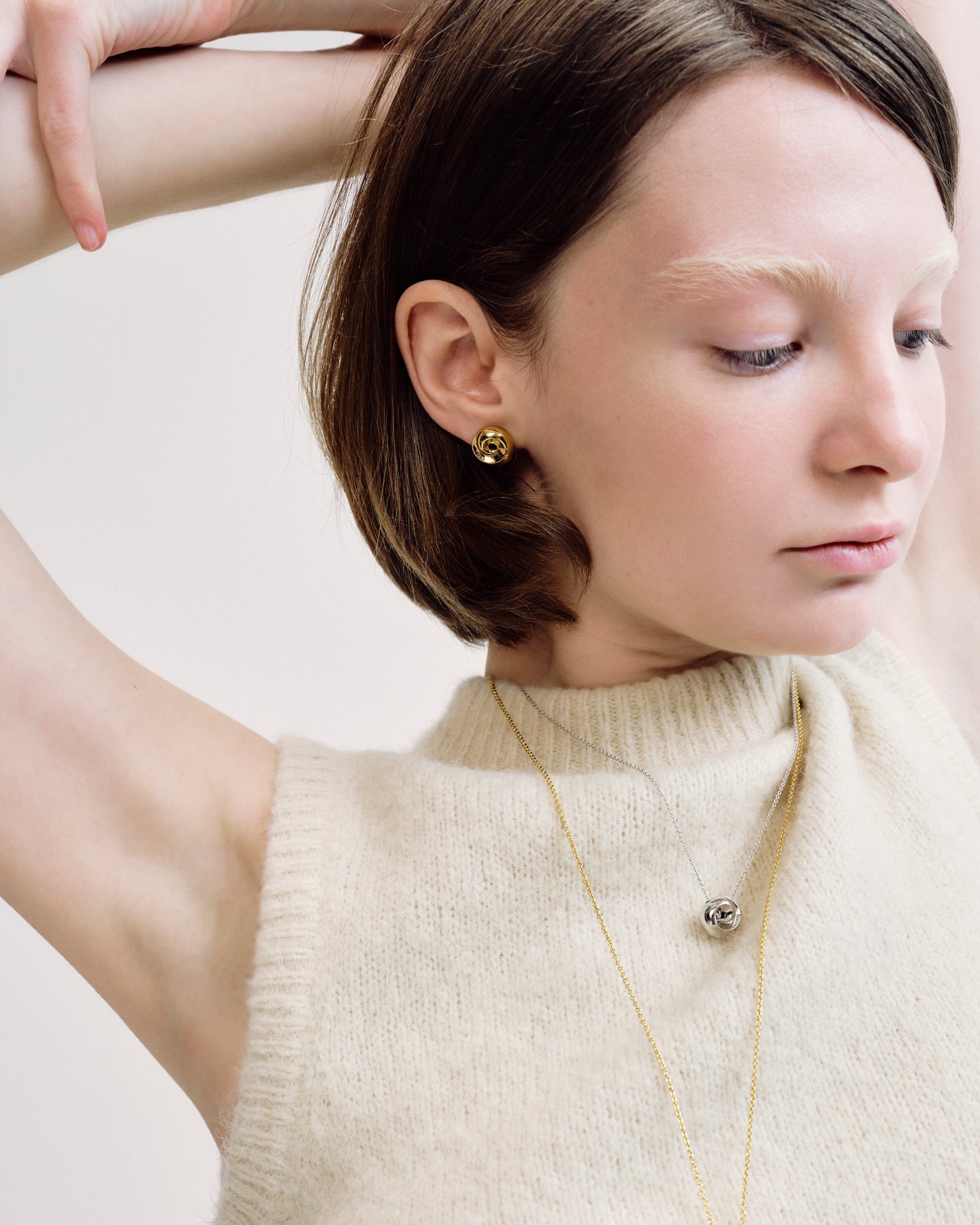 Numbering - Swirl Stud Earrings #5202 product image 2 | TRAB K-Fashion Australia