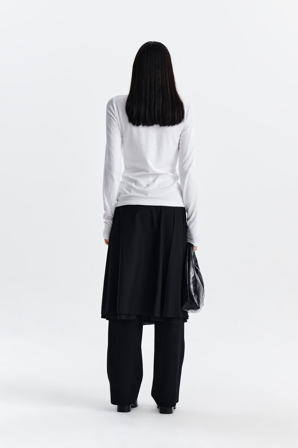 Matin Kim - Dot Graphic Logo Lettering Top (White) product image 7 | TRAB K-Fashion Australia