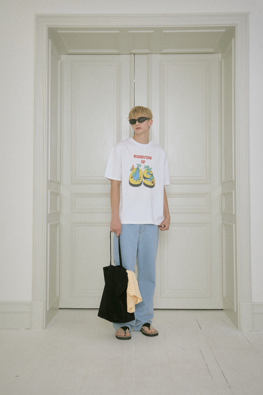 STU - Us Printing T-Shirt (White) product image 5 | TRAB K-Fashion Australia