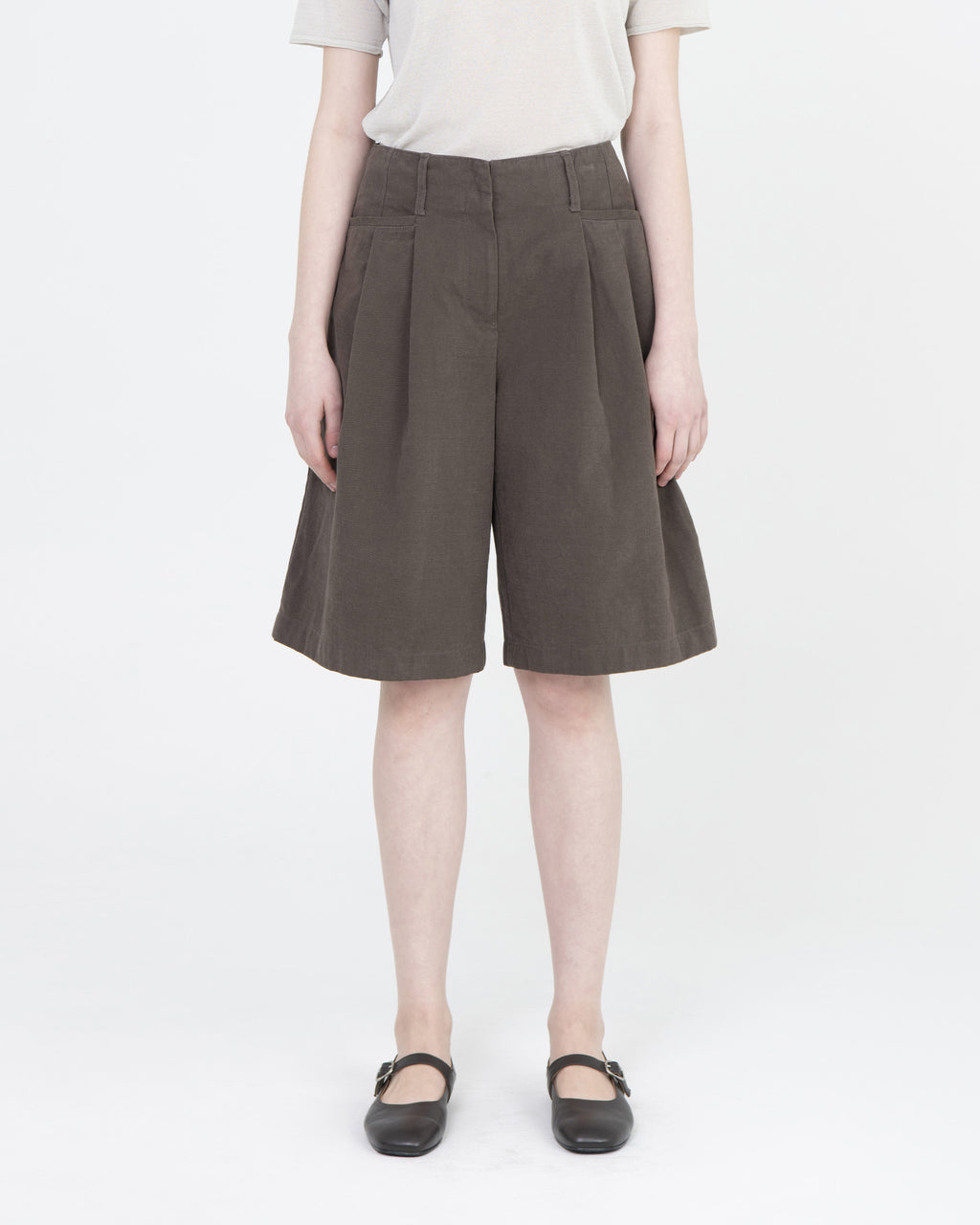 Brownyard - Two Tuck Half Pants (Dark Brown) product image 1 | TRAB K-Fashion Australia