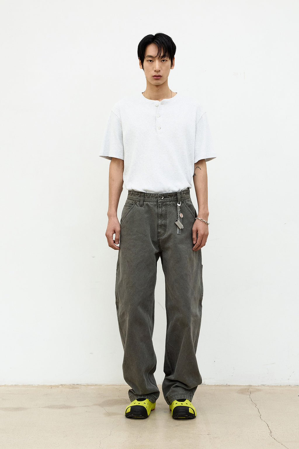 Coor - Waffle Henley T-Shirt (Light Gray) product image 2 | TRAB K-Fashion Australia