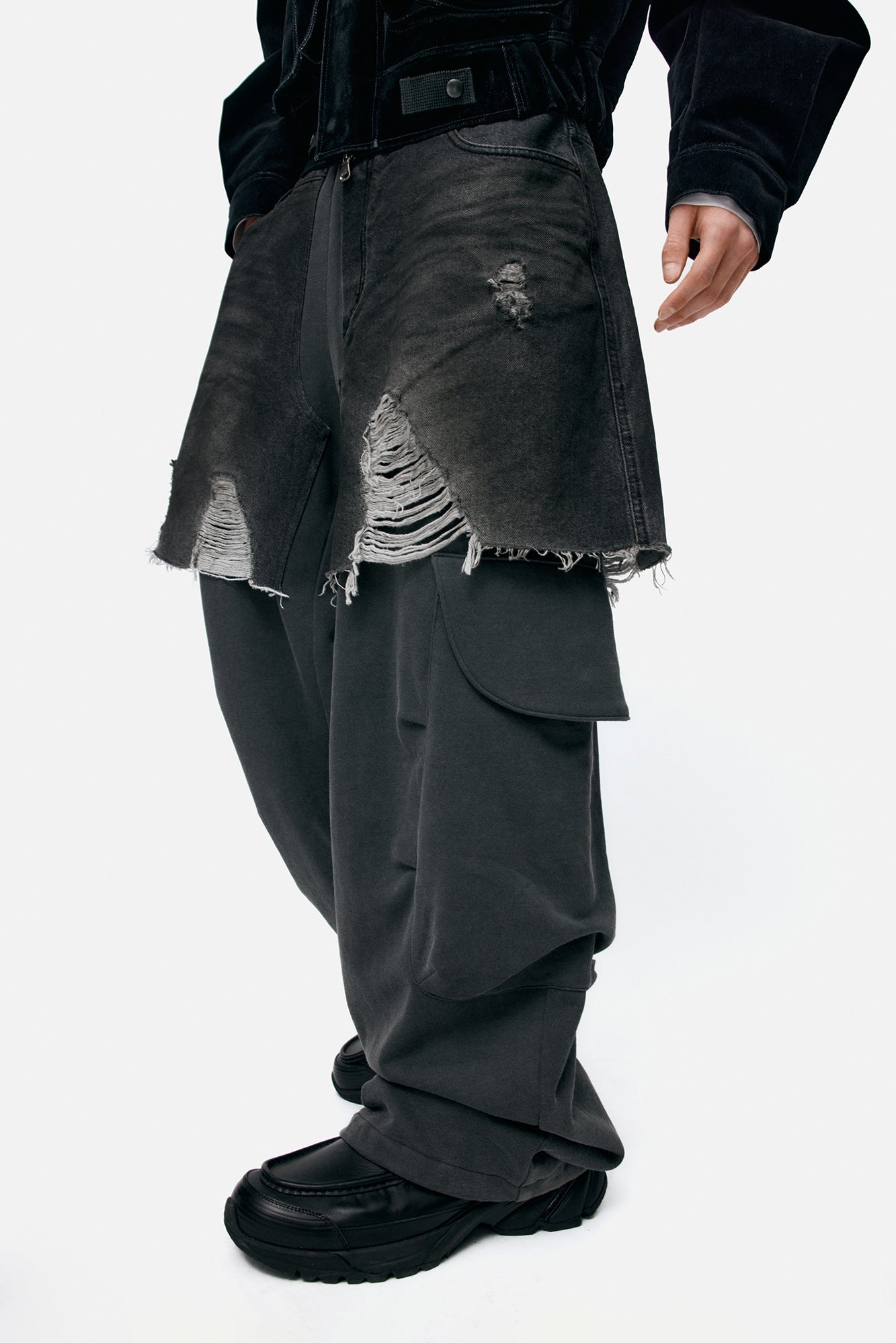 Andersson Bell - Unisex Rugged Denim-Inset Sweatpants (Black) product image 6 | TRAB K-Fashion Australia