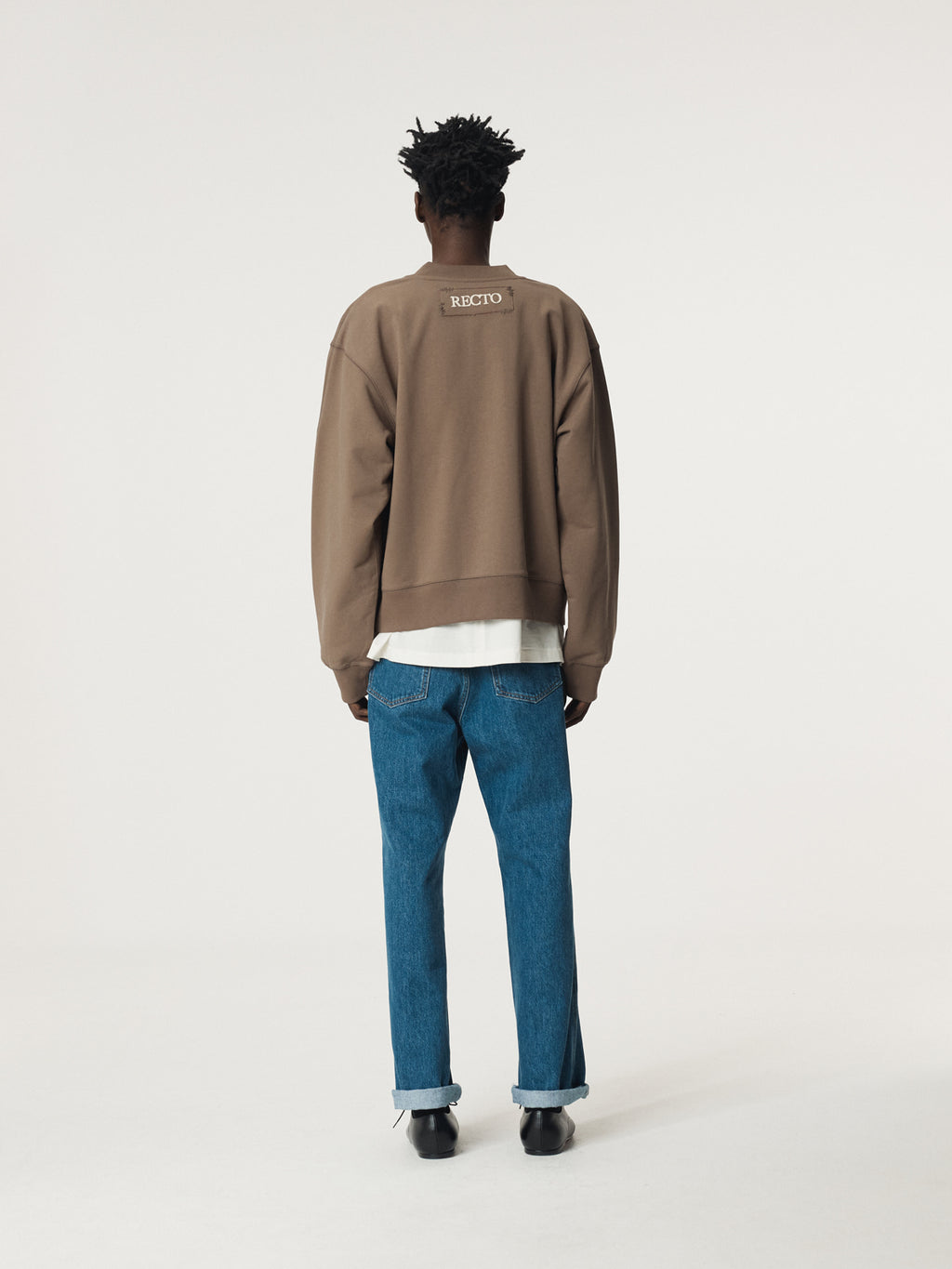 Recto - Back Logo V-Neck Sweatshirt (Sepia) product image 4 | TRAB K-Fashion Australia