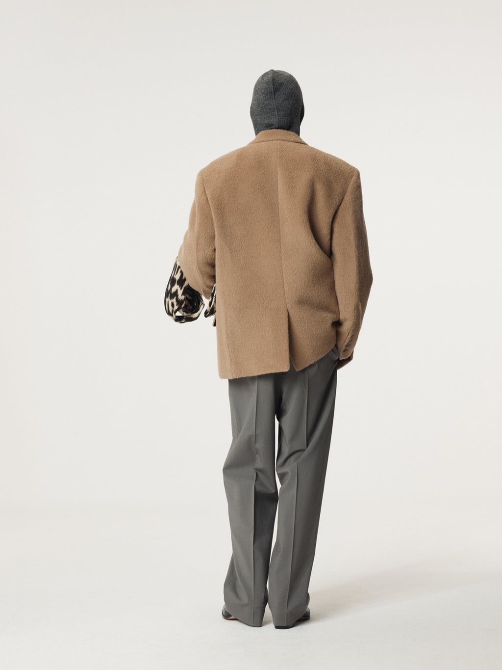 Recto - Oversized Lama Wool Padded Jacket (Ochre) product image 10 | TRAB K-Fashion Australia