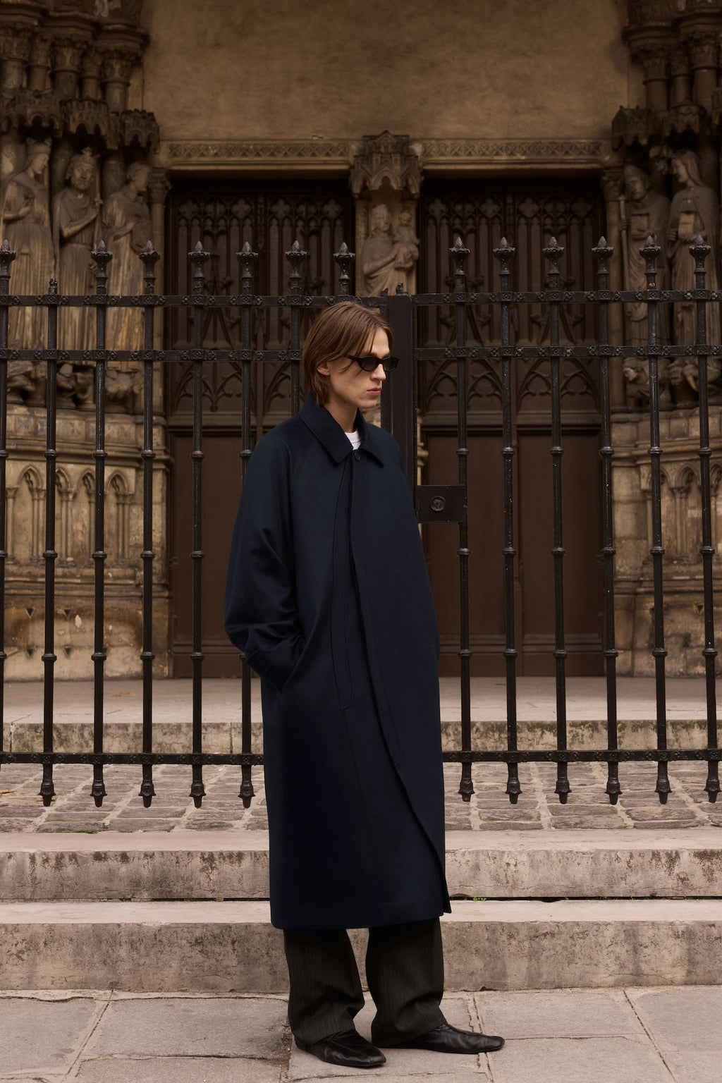STU - Curved Double Line Mac Coat In Cashmere (Navy) product image 8 | TRAB K-Fashion Australia