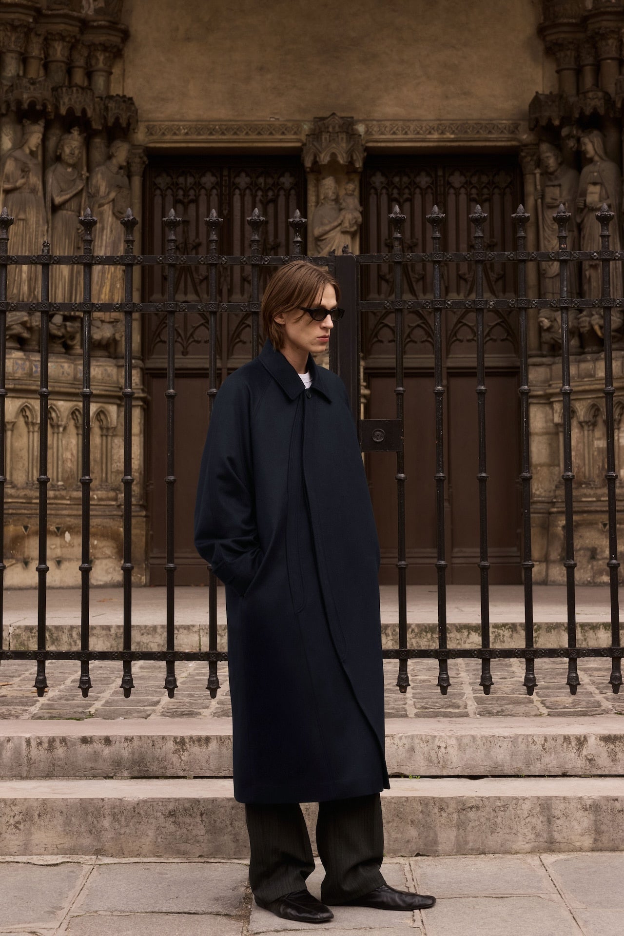 STU - Curved Double Line Mac Coat In Cashmere (Navy) product image 8 | TRAB K-Fashion Australia