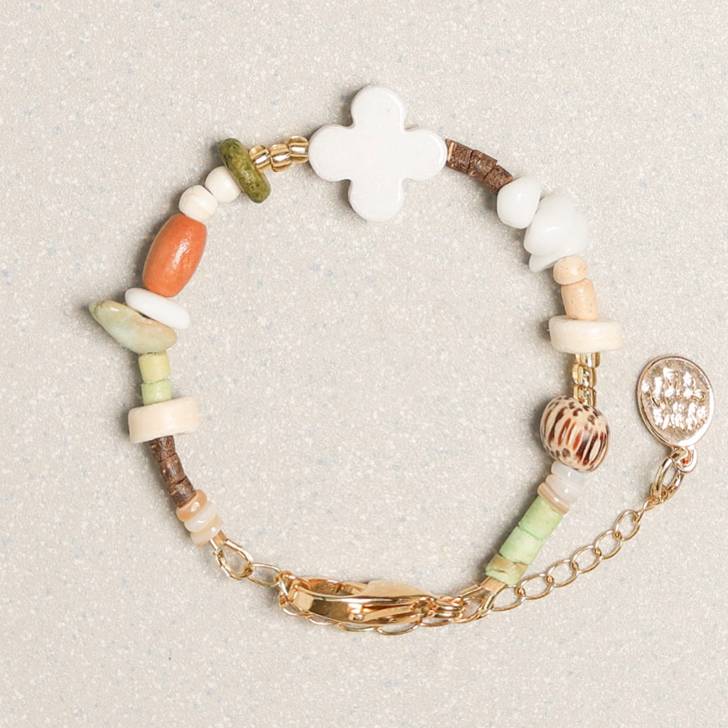 Towtow Archive - Full Clover Symbol Bracelet (White) product image 1 | TRAB K-Fashion Australia