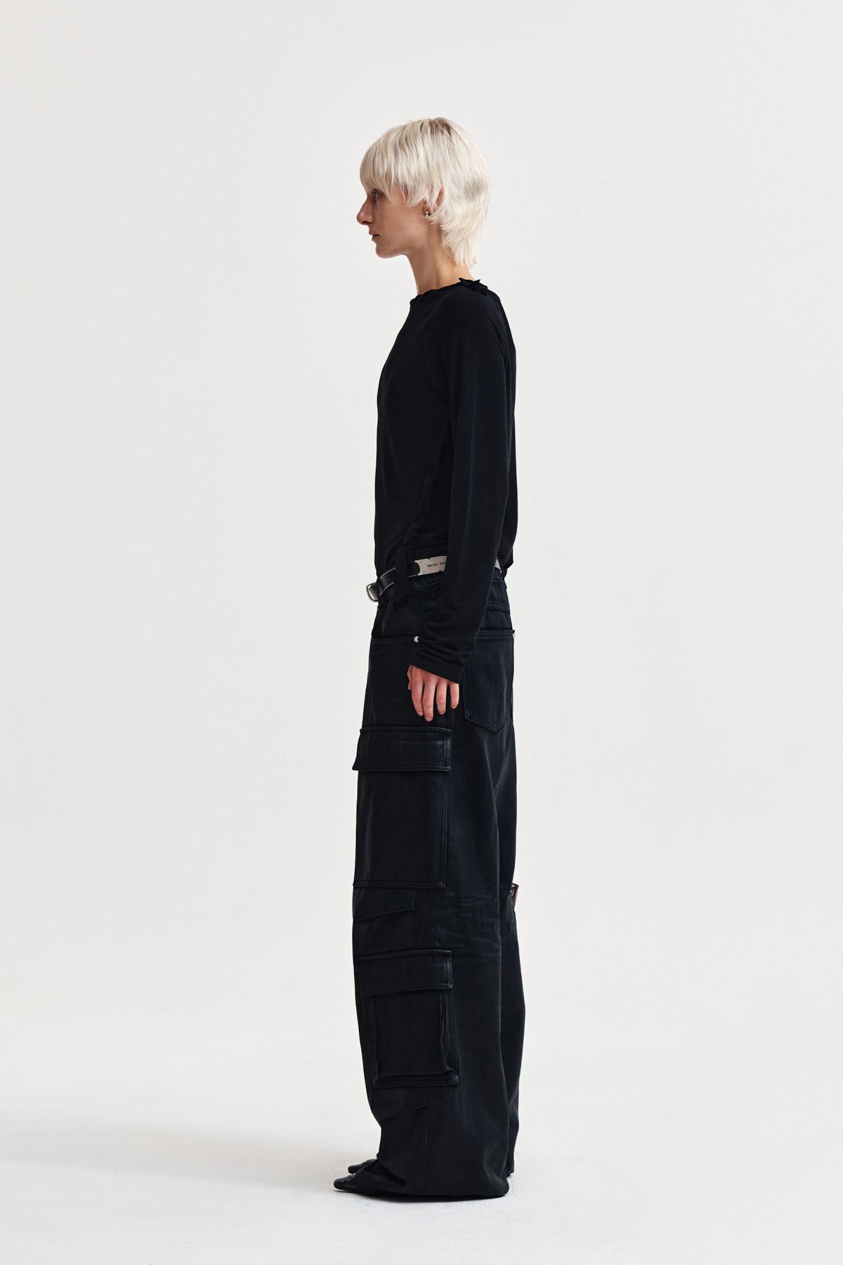 Matin Kim - Weaving Long Sleeve Top (Black) product image 6 | TRAB K-Fashion Australia