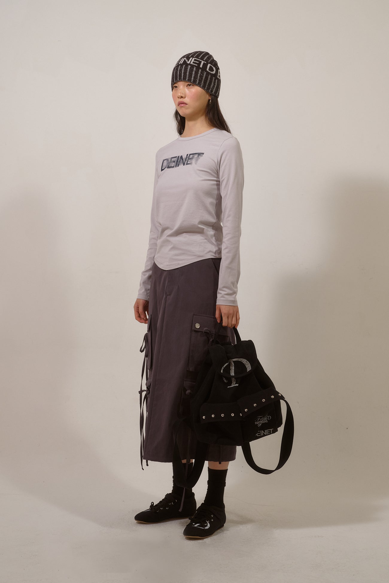 Deinet - String Point Cargo Skirt (Charcoal) product image 2 | TRAB K-Fashion Australia