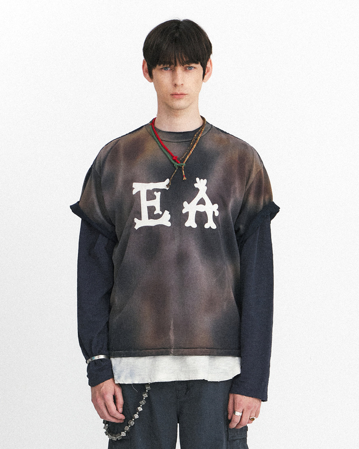 Eastlogue - Ea Logo T-shirts (Vintage Navy) product image 2 | TRAB K-Fashion Australia