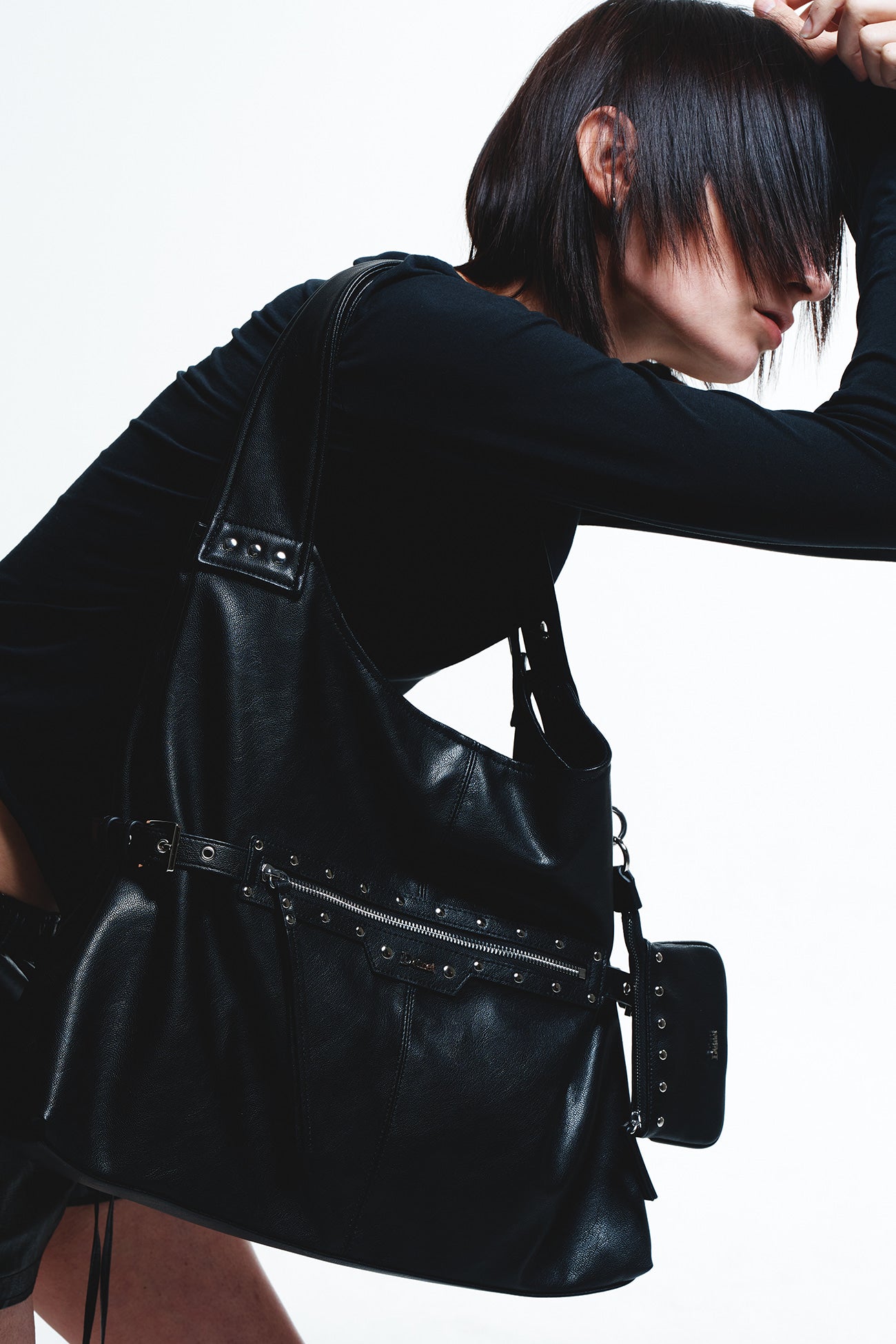 Deinet - Stud Detail Point Pocket Bag (Black) product image 1 | TRAB K-Fashion Australia