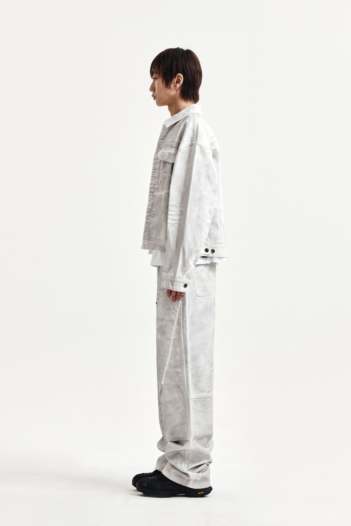 Matin Kim - Vintage Washed Double Knee Denim Pants (White) product image 7 | TRAB K-Fashion Australia