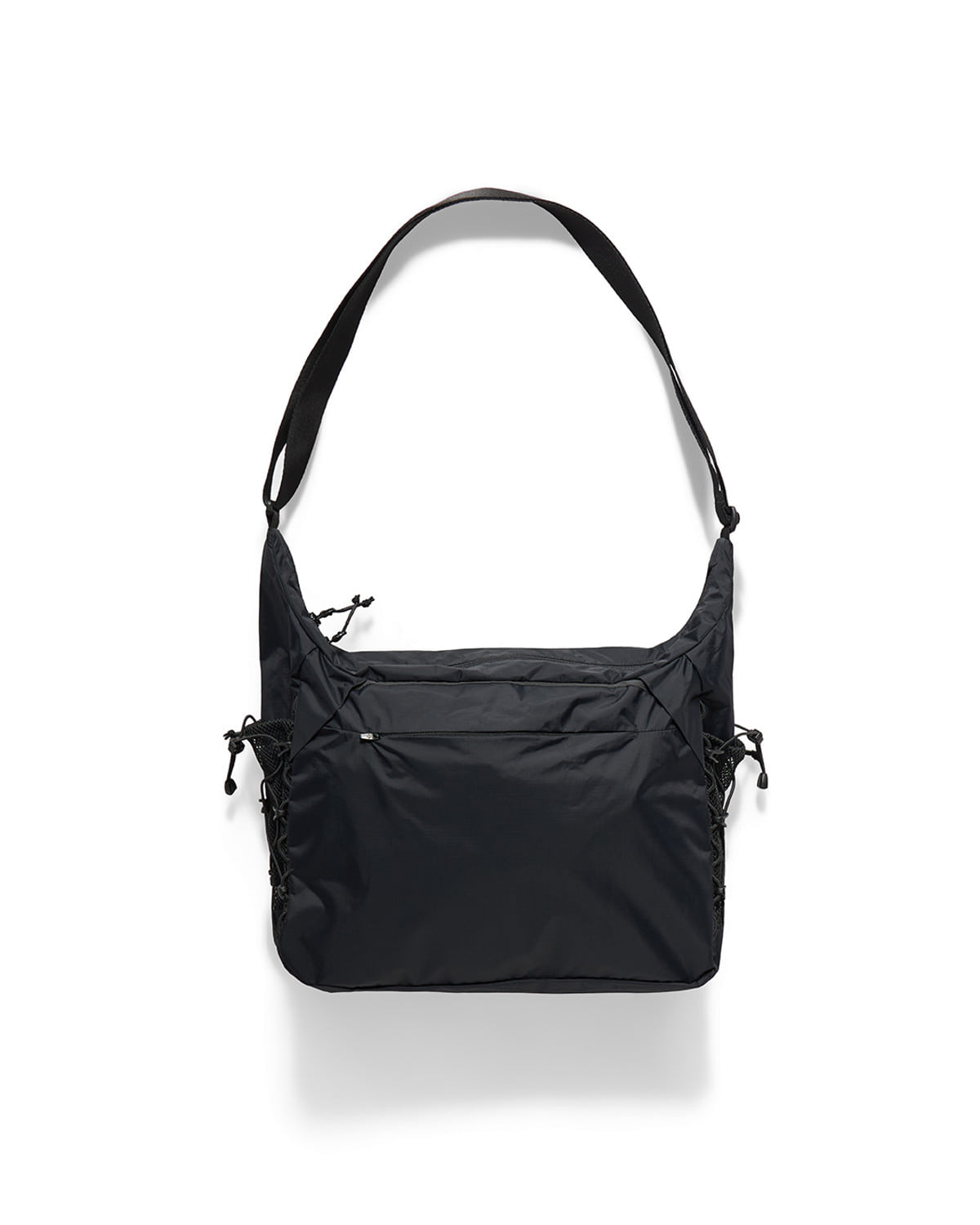 Eastlogue - Aero Pocketable Hobo Bag (Black) product image 5 | TRAB K-Fashion Australia