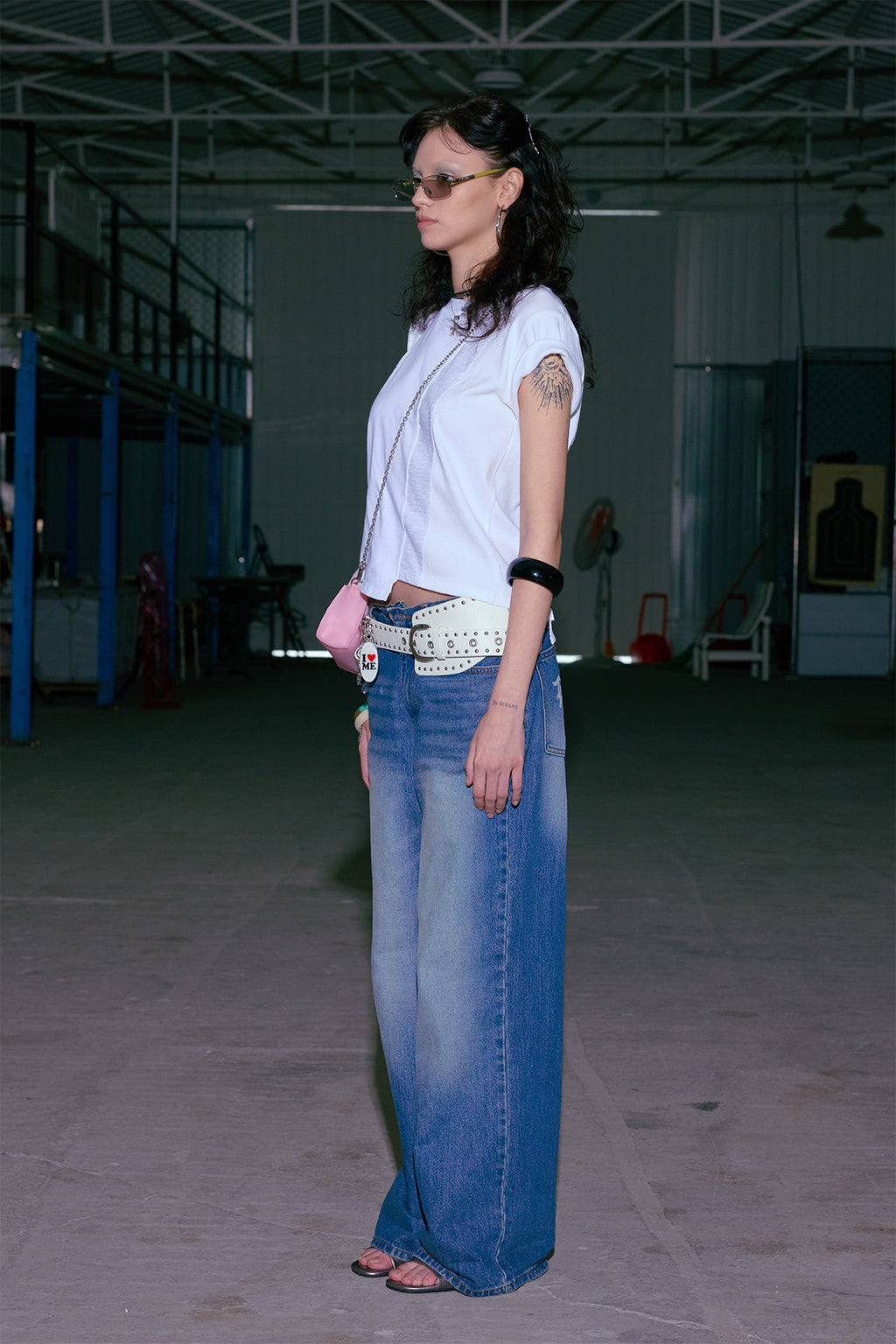 Deinet - Contrast T-Shirt (White) product image 2 | TRAB K-Fashion Australia