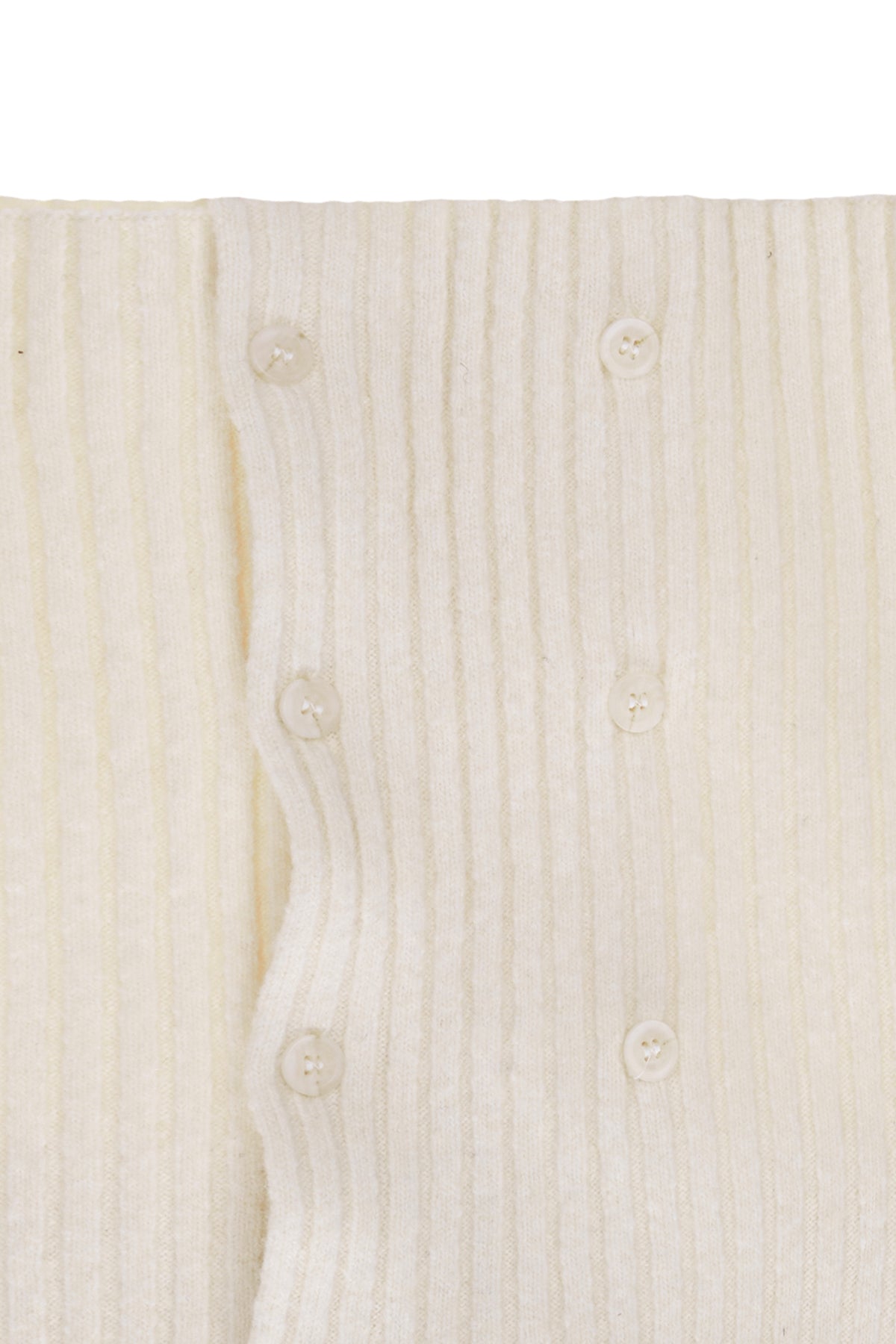 Matin Kim - Button Point Shawl Knit Muffler (Ivory) product image 3 | TRAB K-Fashion Australia