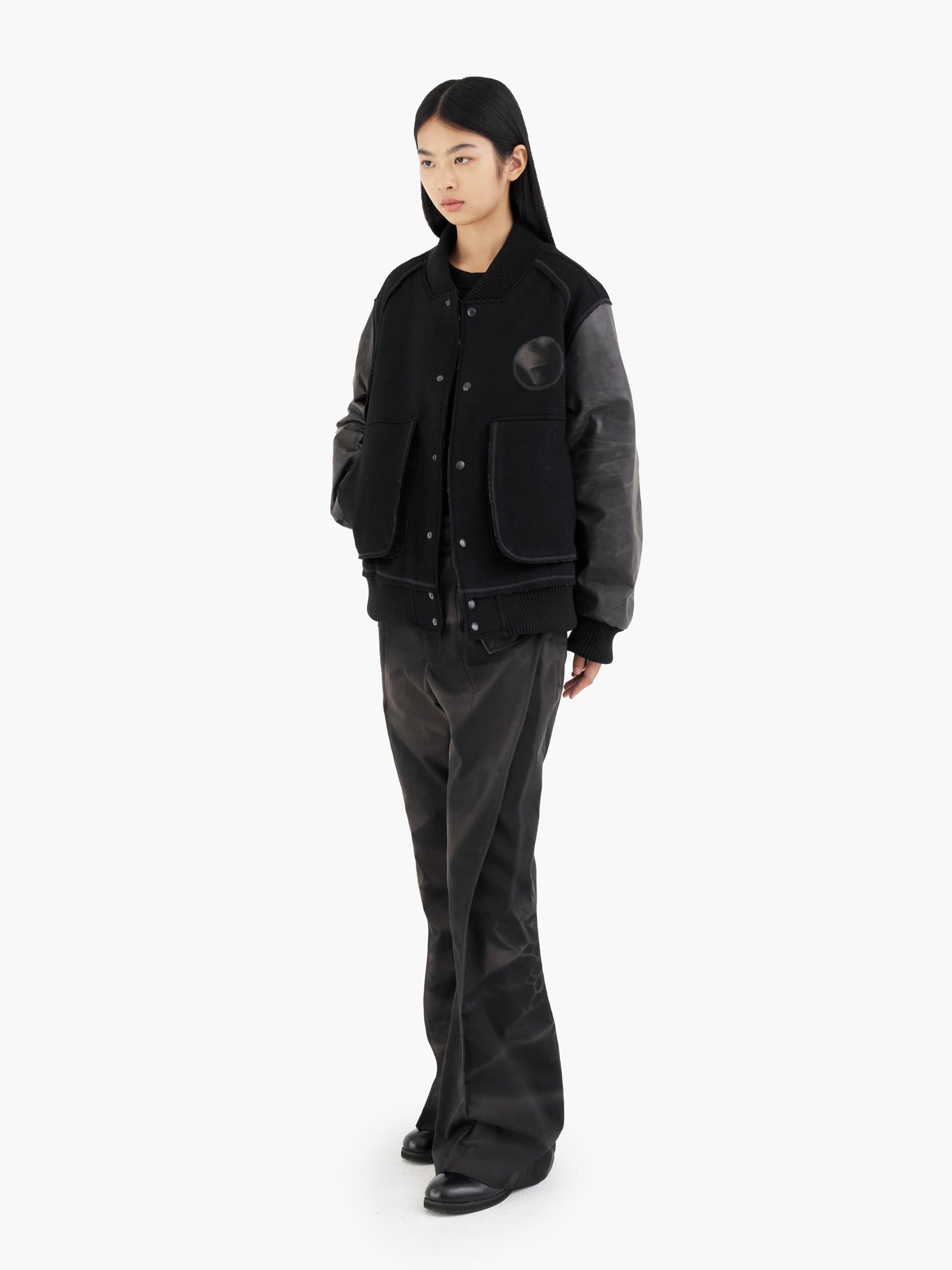 Jiyong Kim - Sun-Bleached Flap Detailed Trousers (Black) product image 2 | TRAB K-Fashion Australia