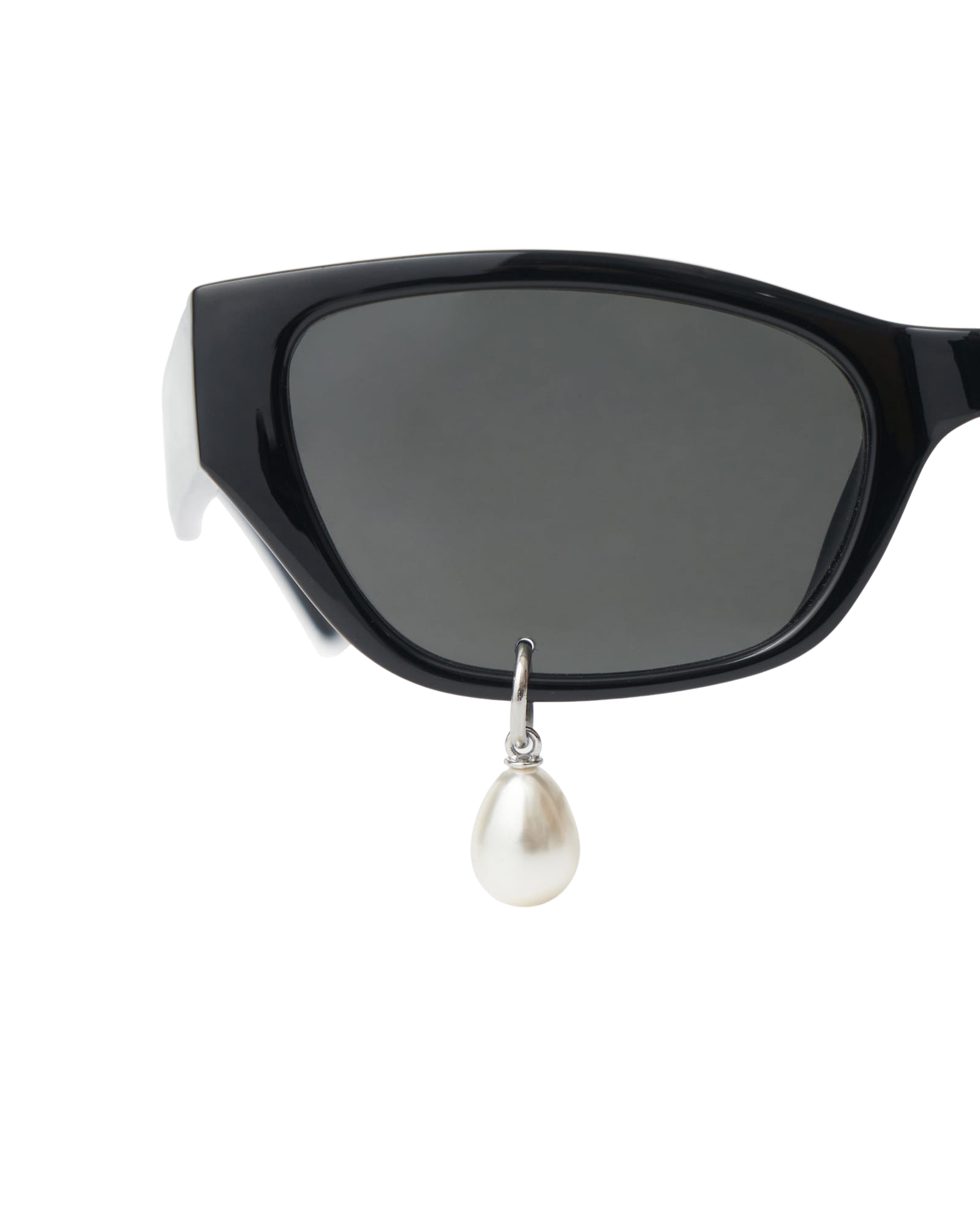 Kimhe Kim - Pearl Tear Cat-Eye Sunglasses (Black) product image 6 | TRAB K-Fashion Australia