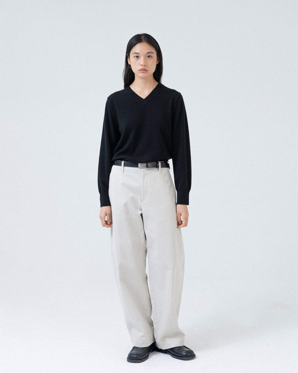 Brownyard - Extra Super Fine V Neck Knit (Black) product image 3 | TRAB K-Fashion Australia