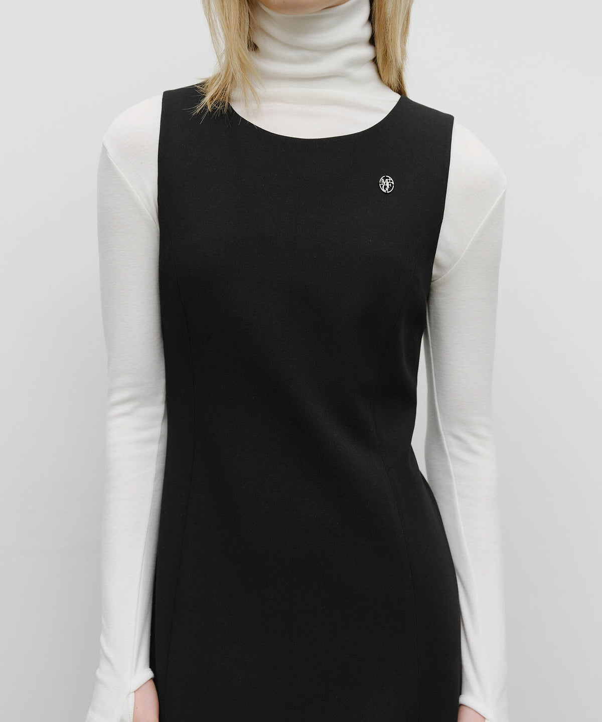 Marithe & Francois Girbaud - Sleeveless Long Dress (Black) product image 4 | TRAB K-Fashion Australia