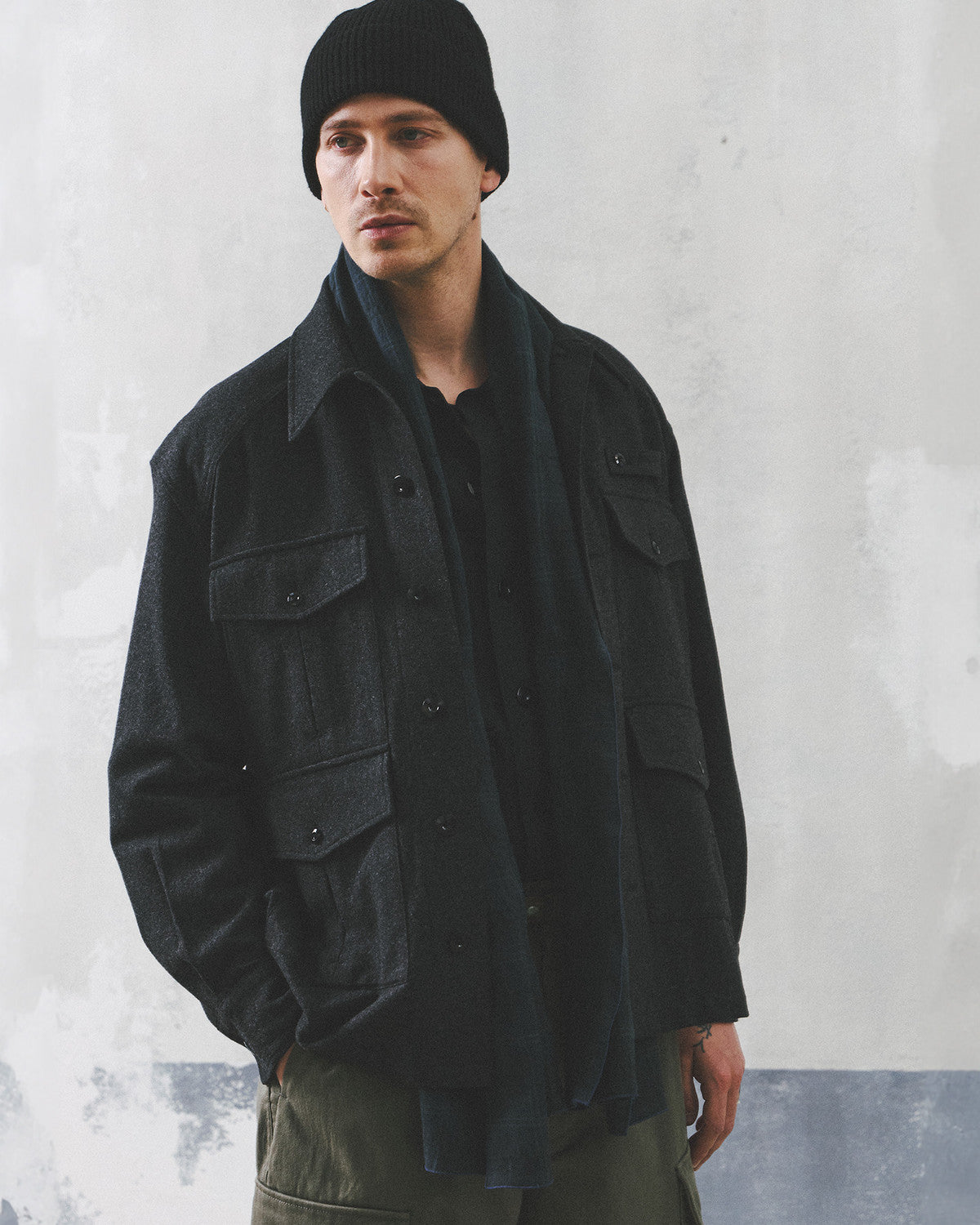 Eastlogue - Pattern Scarf (D.navy & Blue Check) product image 2 | TRAB K-Fashion Australia