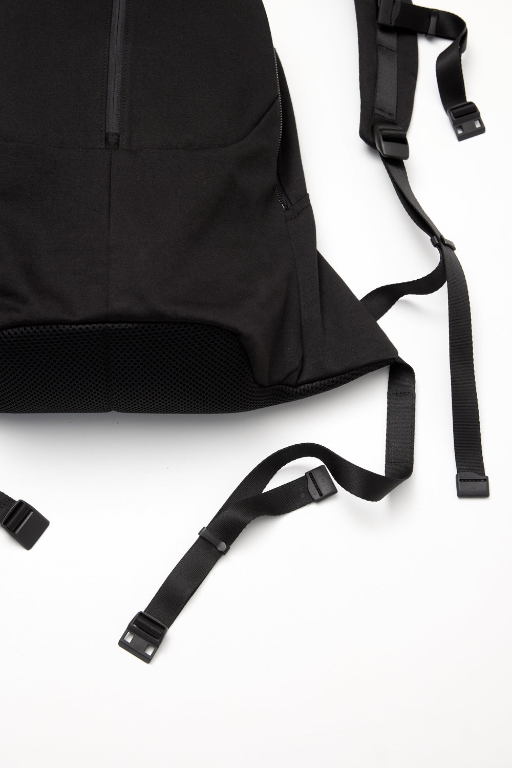 Hatchingroom - Dolphin Backpack (Black) product image 6 | TRAB K-Fashion Australia