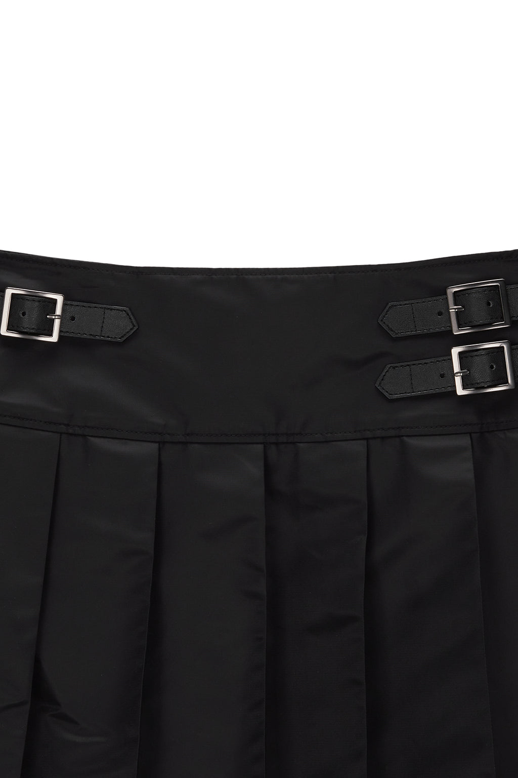 Matin Kim - Lowrise Pleats Mini Skirt (Black) product image 3 | TRAB K-Fashion Australia