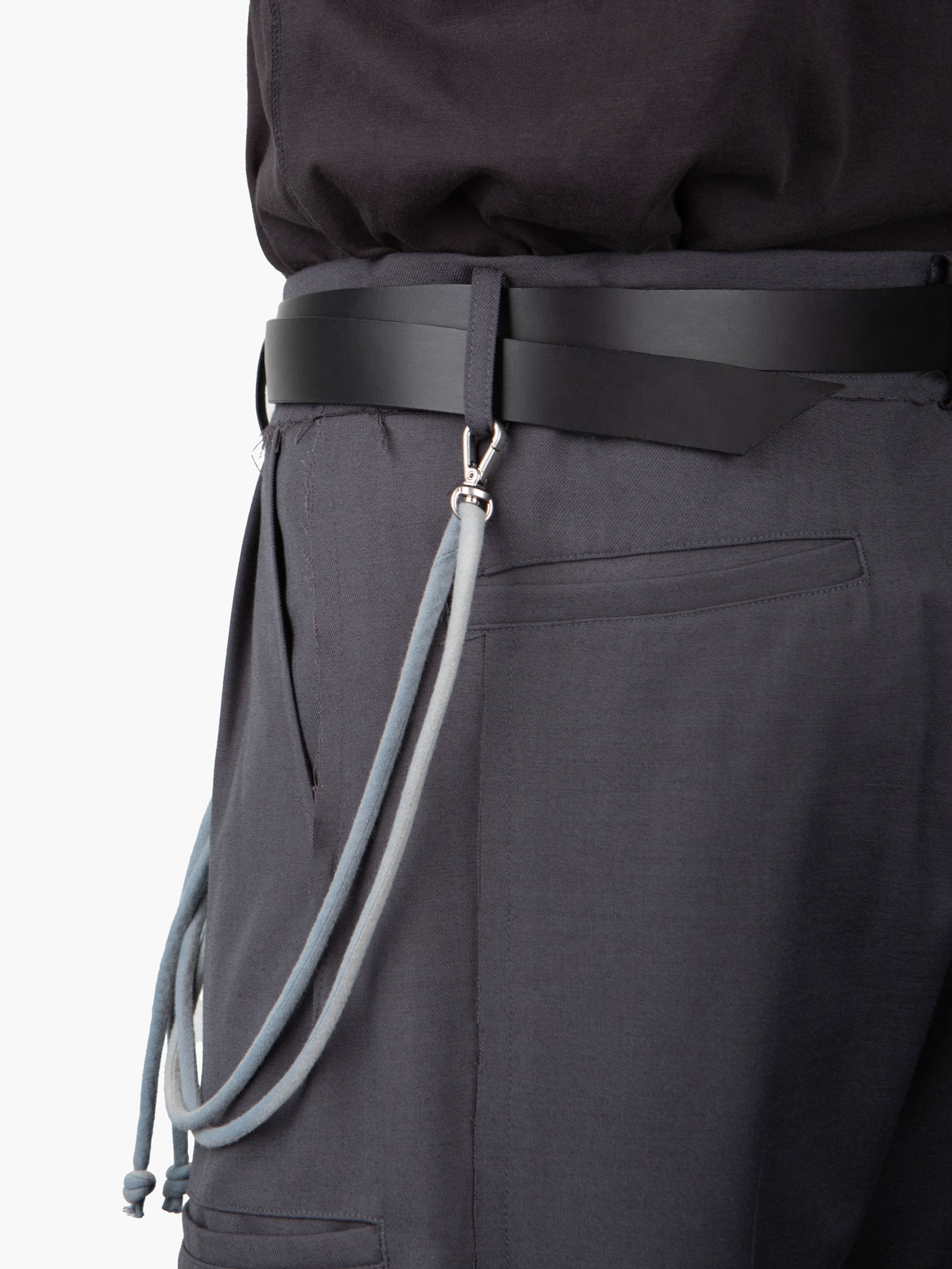 Jiyong Kim - Sun-Bleached String Detailed Leather Belt (Black) product image 3 | TRAB K-Fashion Australia